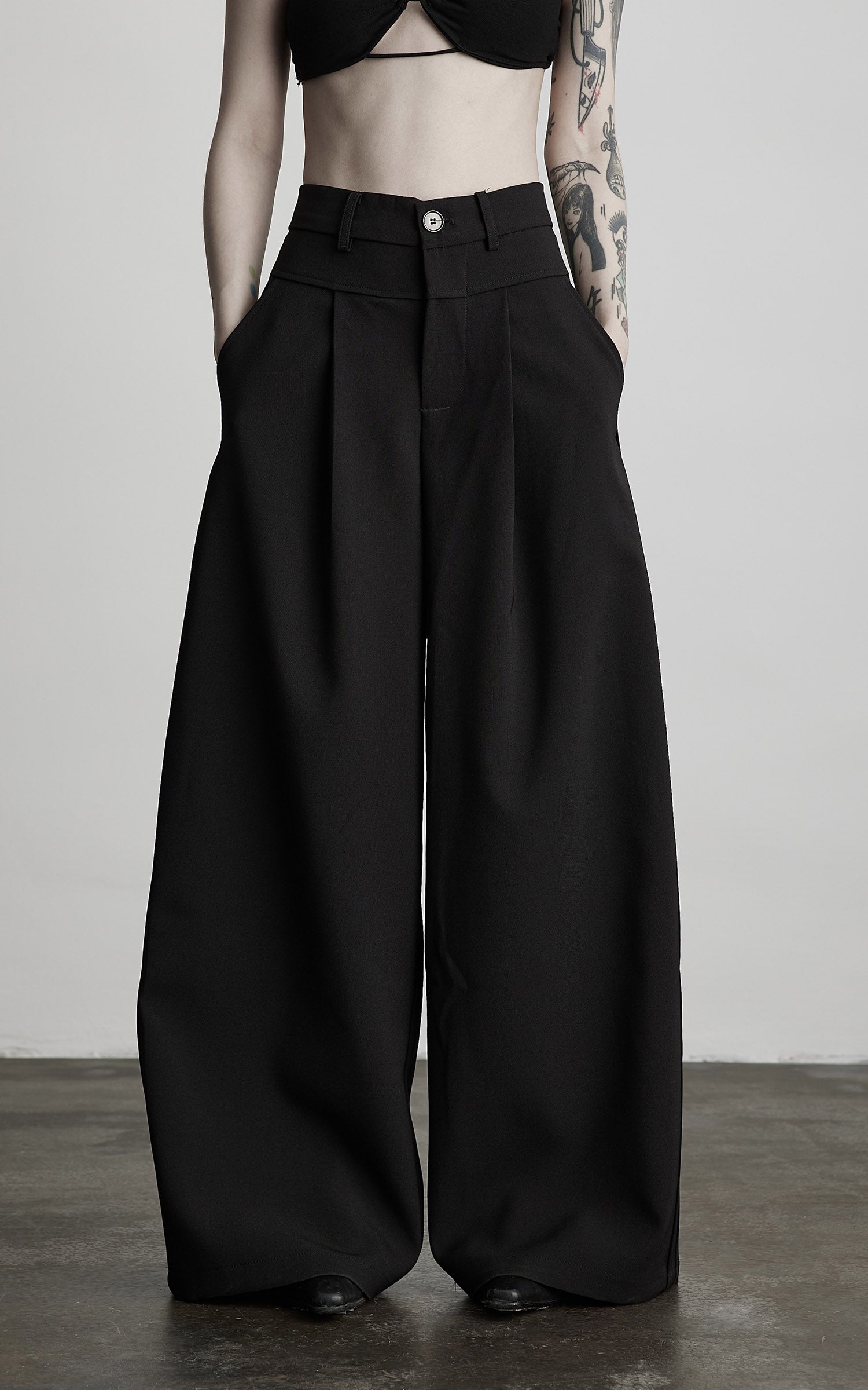 INDULGE Tailored Wide-Leg Trousers