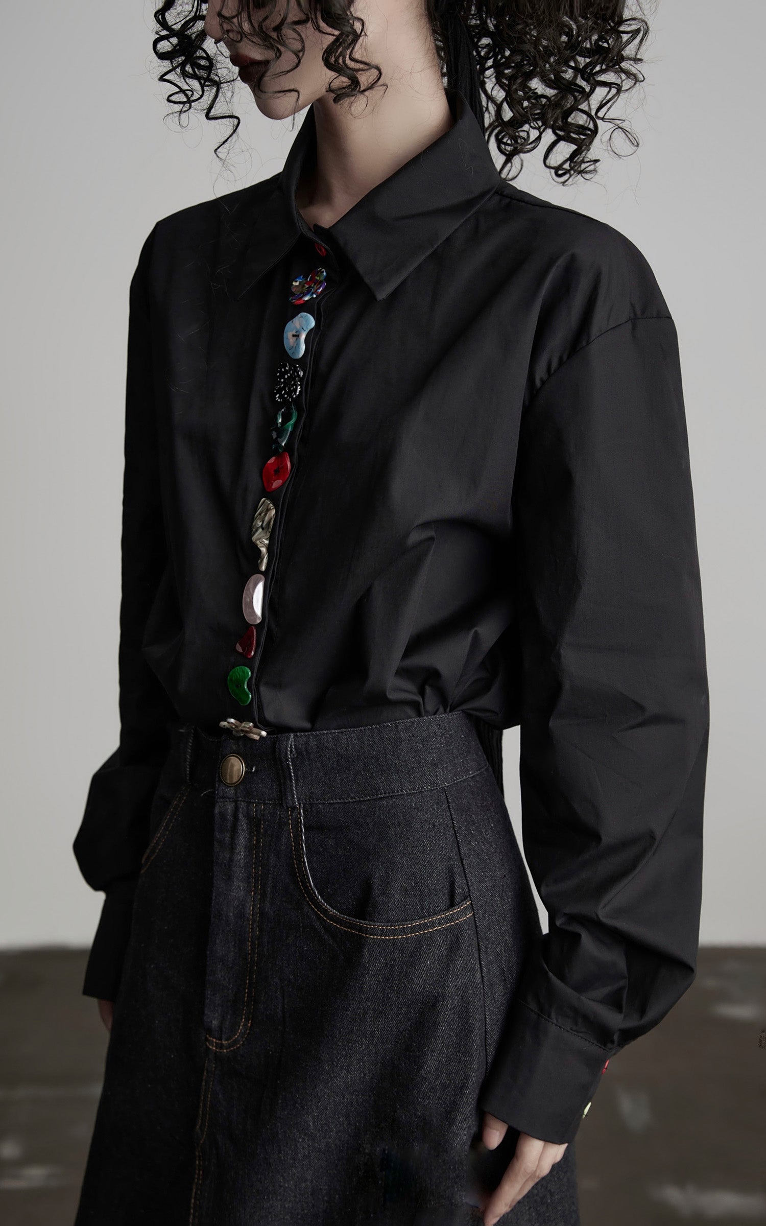 INDULGE Deformed Button Structured Shirt