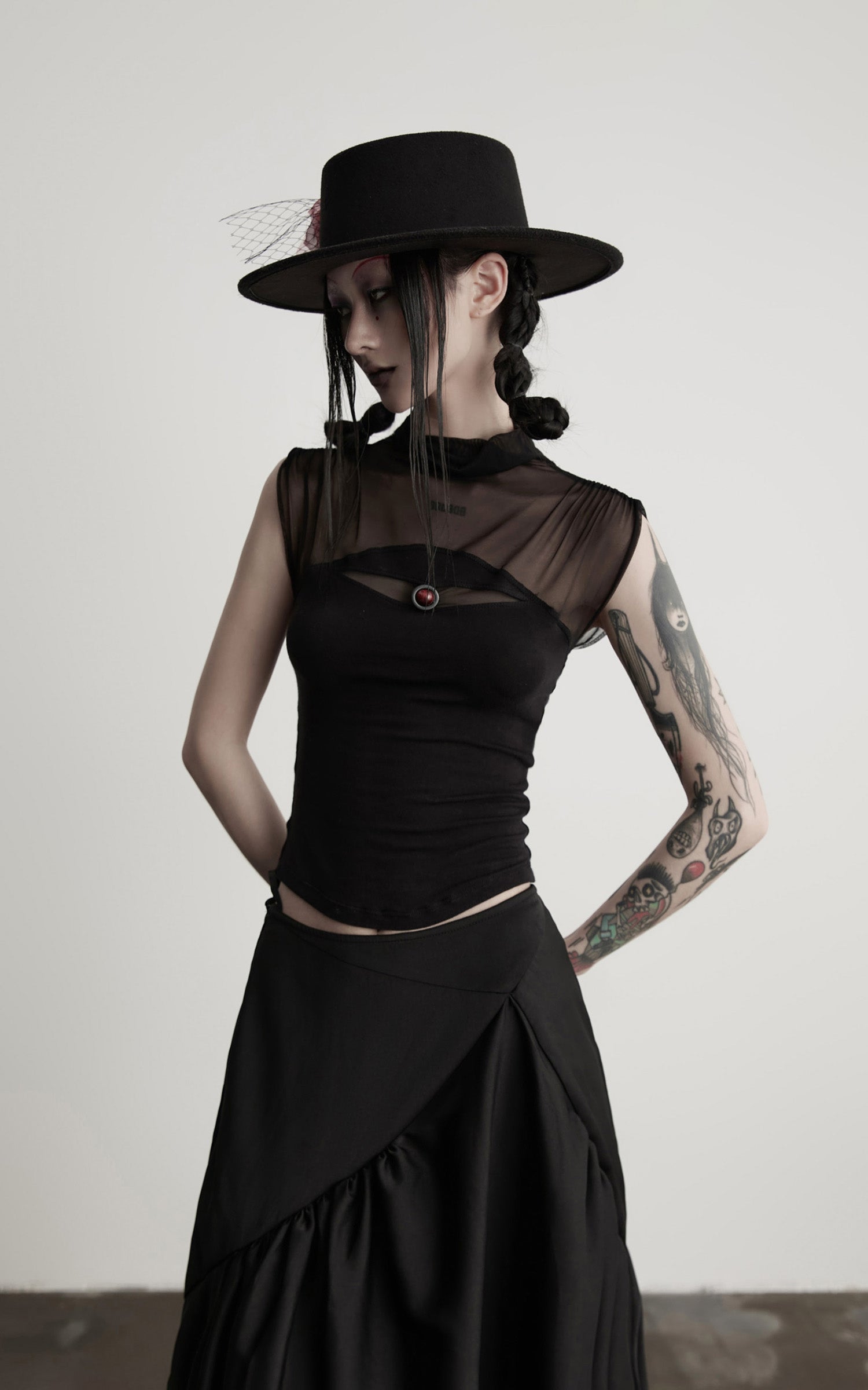 INDULGE IN Gothic Mesh Paneled Sleeveless Top with Red Orb Detail