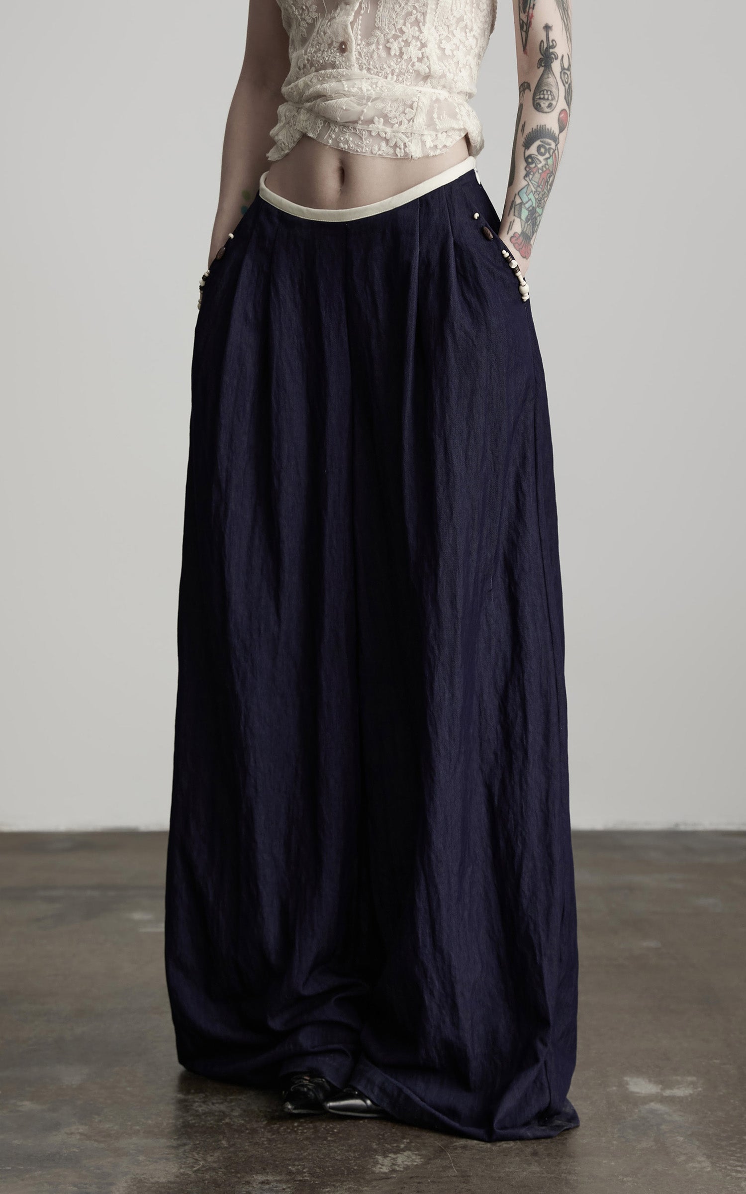 INDULGE Wide-Leg Pants with Contrast Waistband and Bead Detail