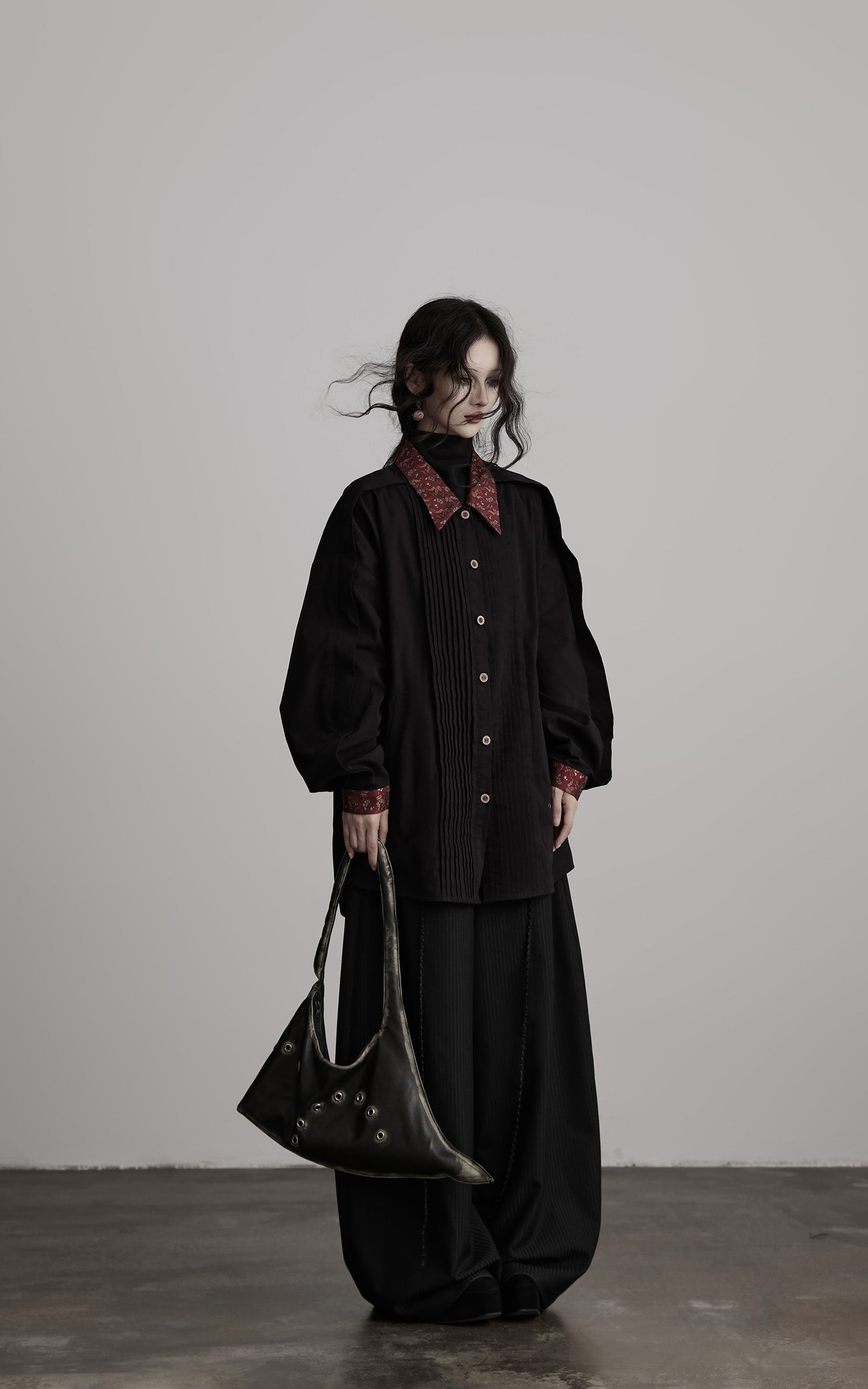 INDULGE Oversized Black Shirt with Contrast Collar and Pleated Front