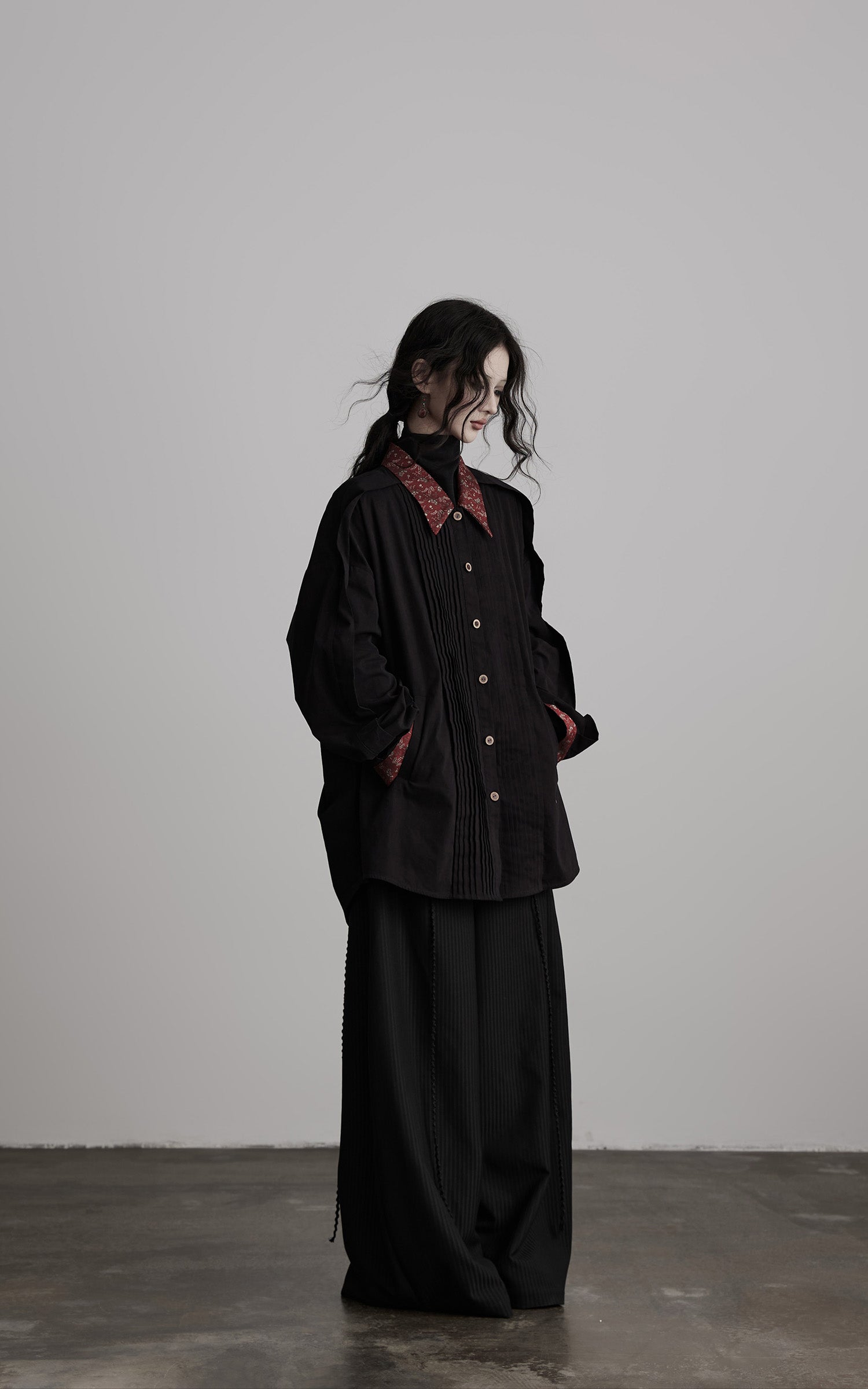 INDULGE Oversized Black Shirt with Contrast Collar and Pleated Front