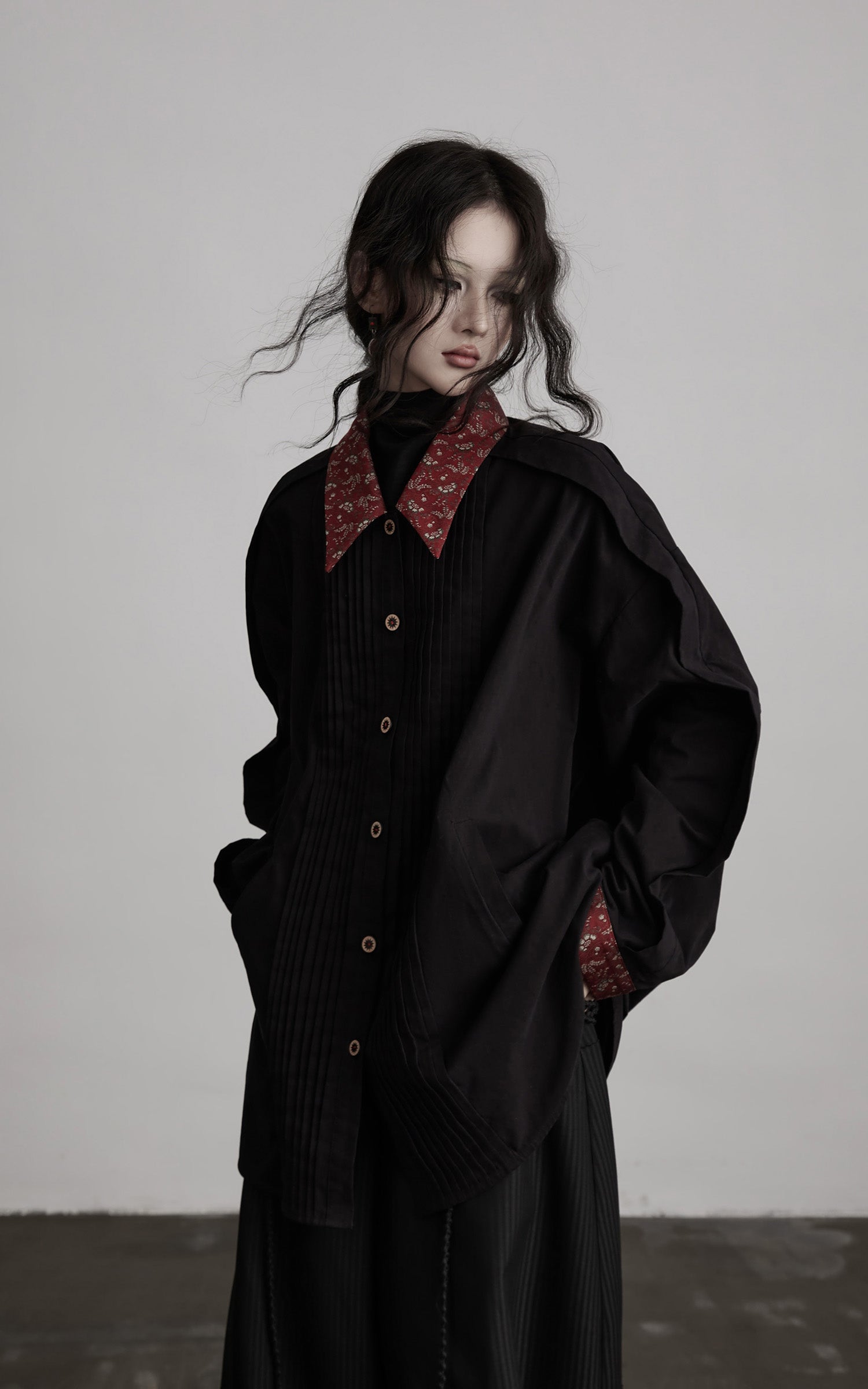 INDULGE Oversized Black Shirt with Contrast Collar and Pleated Front