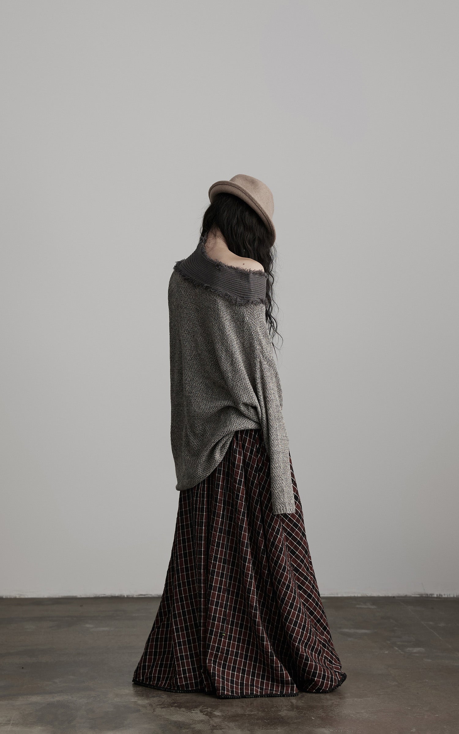 <tc>INDULGE</tc> Strukturiertes Strickpullover mit asymmetrischem Kragen