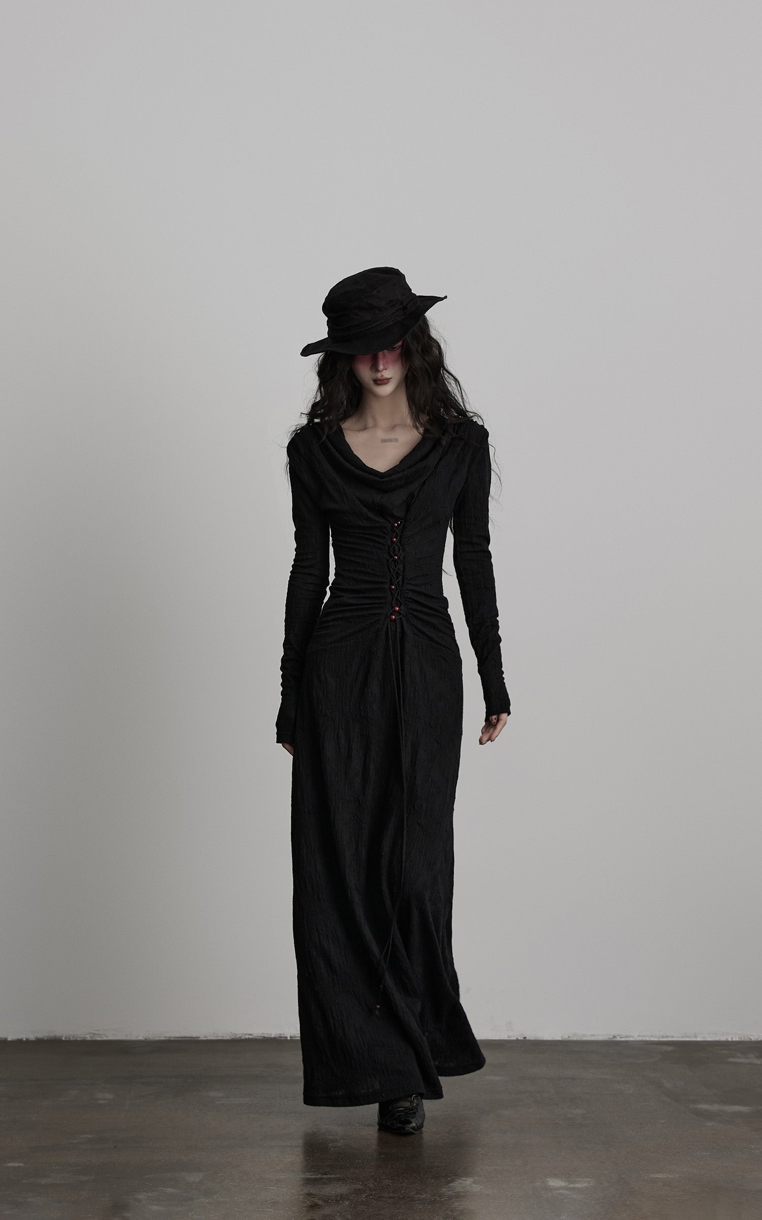 <tc>INDULGE</tc> Texturiertes, gerafftes, drapiertes Maxikleid