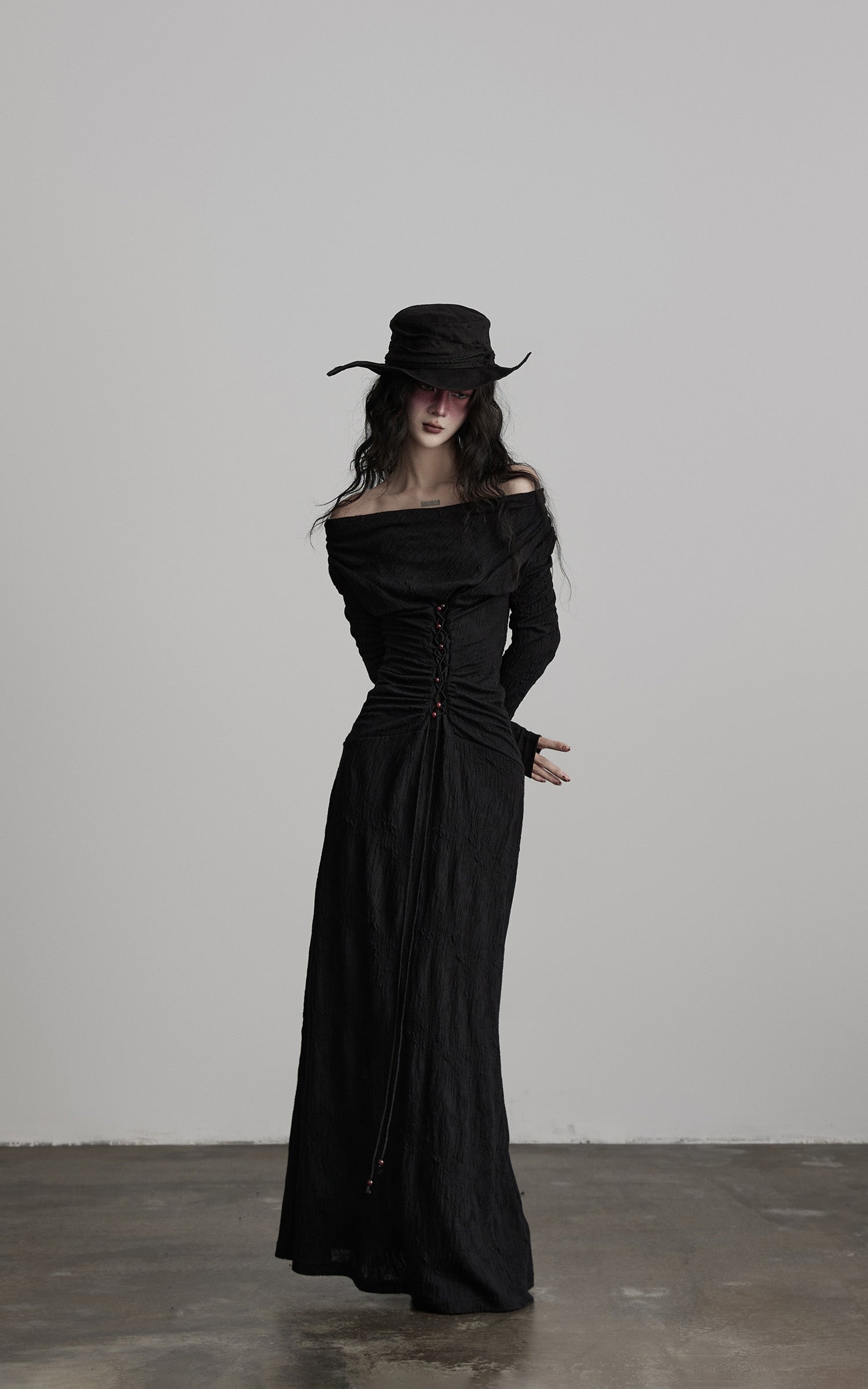 <tc>INDULGE</tc> Texturiertes, gerafftes, drapiertes Maxikleid