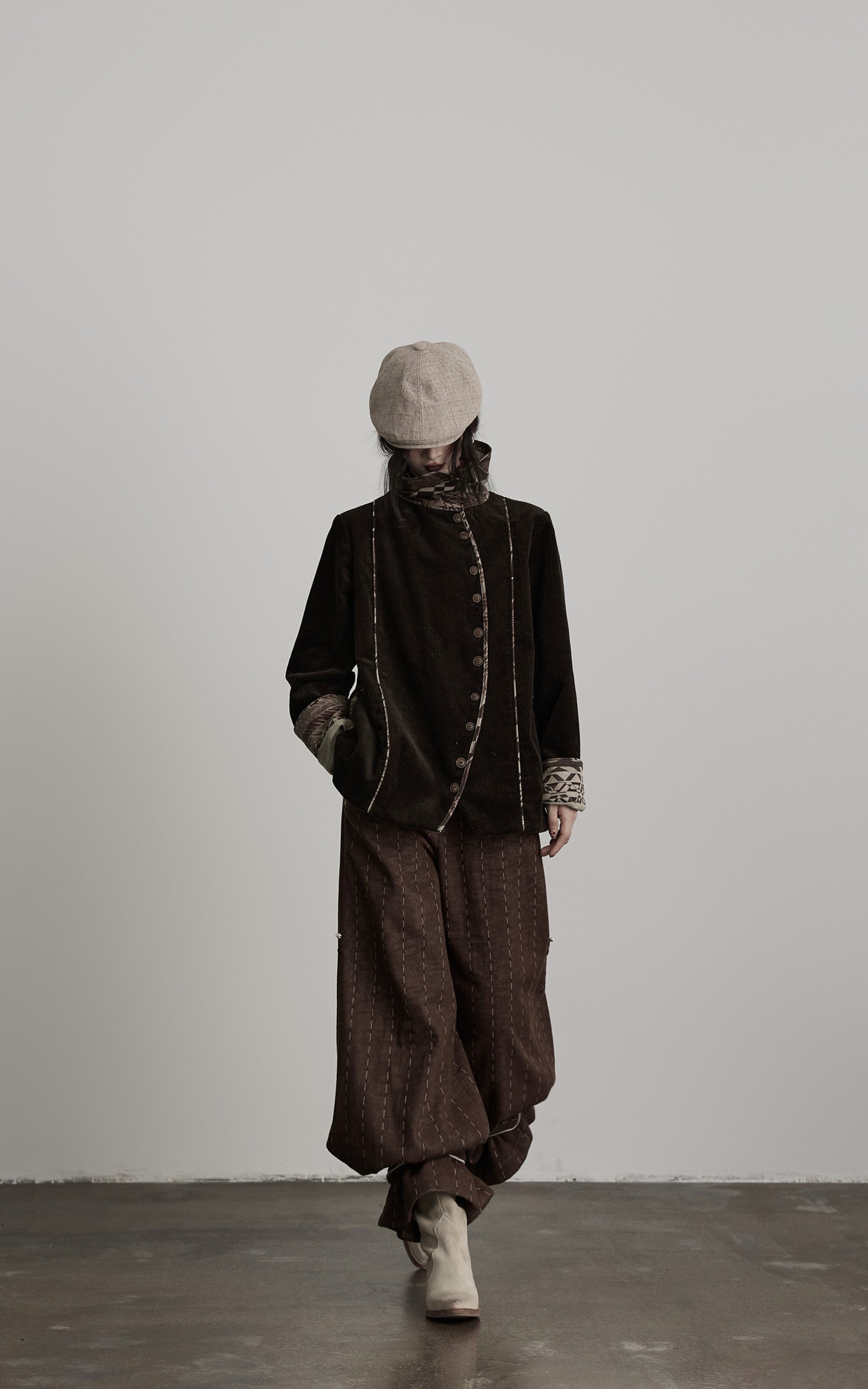 INDULGE Structured Embroidered Wide-Leg Trousers