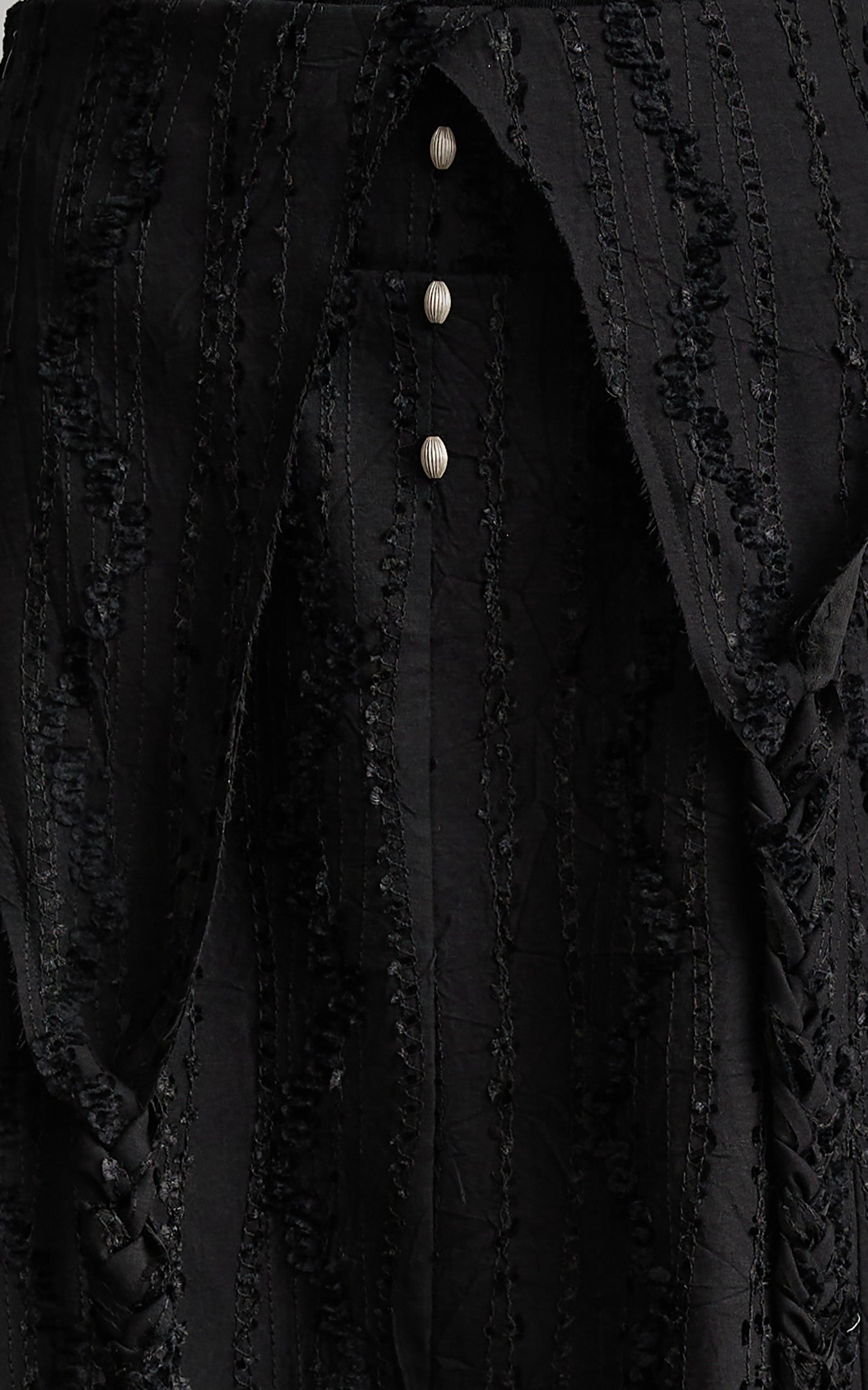 <tc>INDULGE</tc> Jupe Longue Texturée à Étages avec Détails Tressés