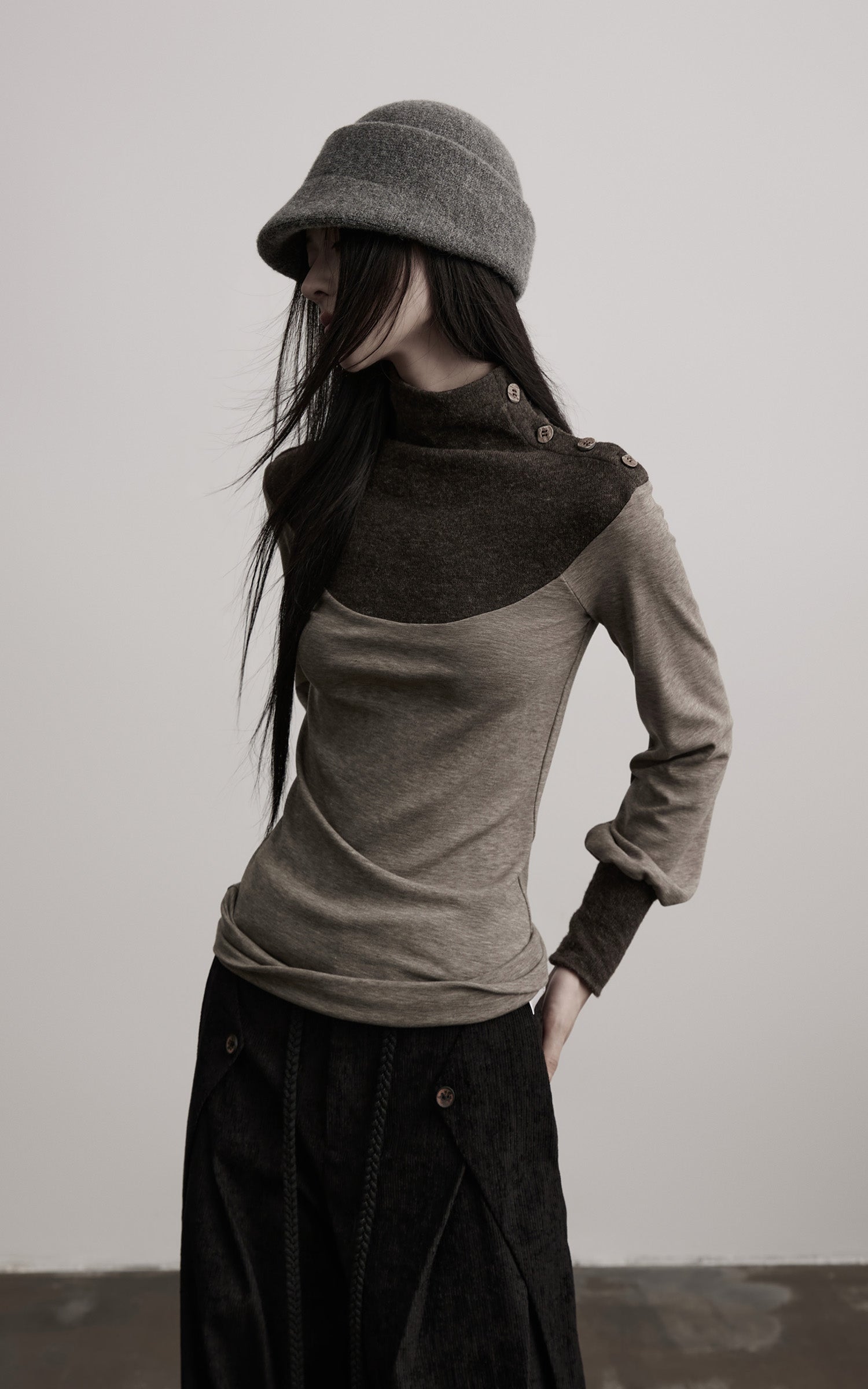 <tc>INDULGE</tc> Haut à manches longues structuré à panneaux contrastés