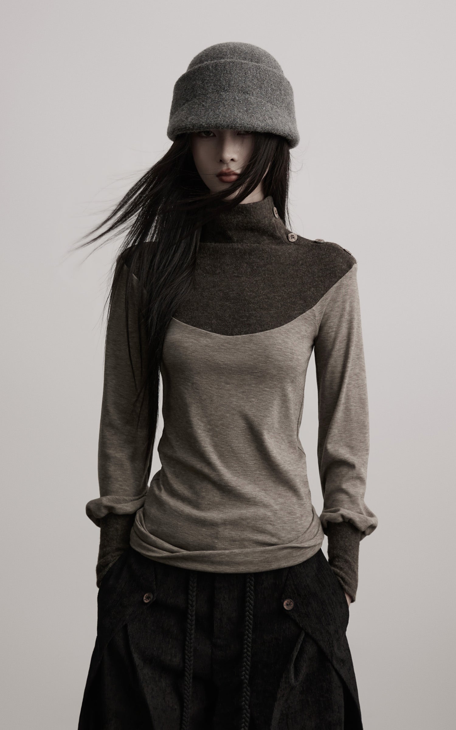 <tc>INDULGE</tc> Haut à manches longues structuré à panneaux contrastés