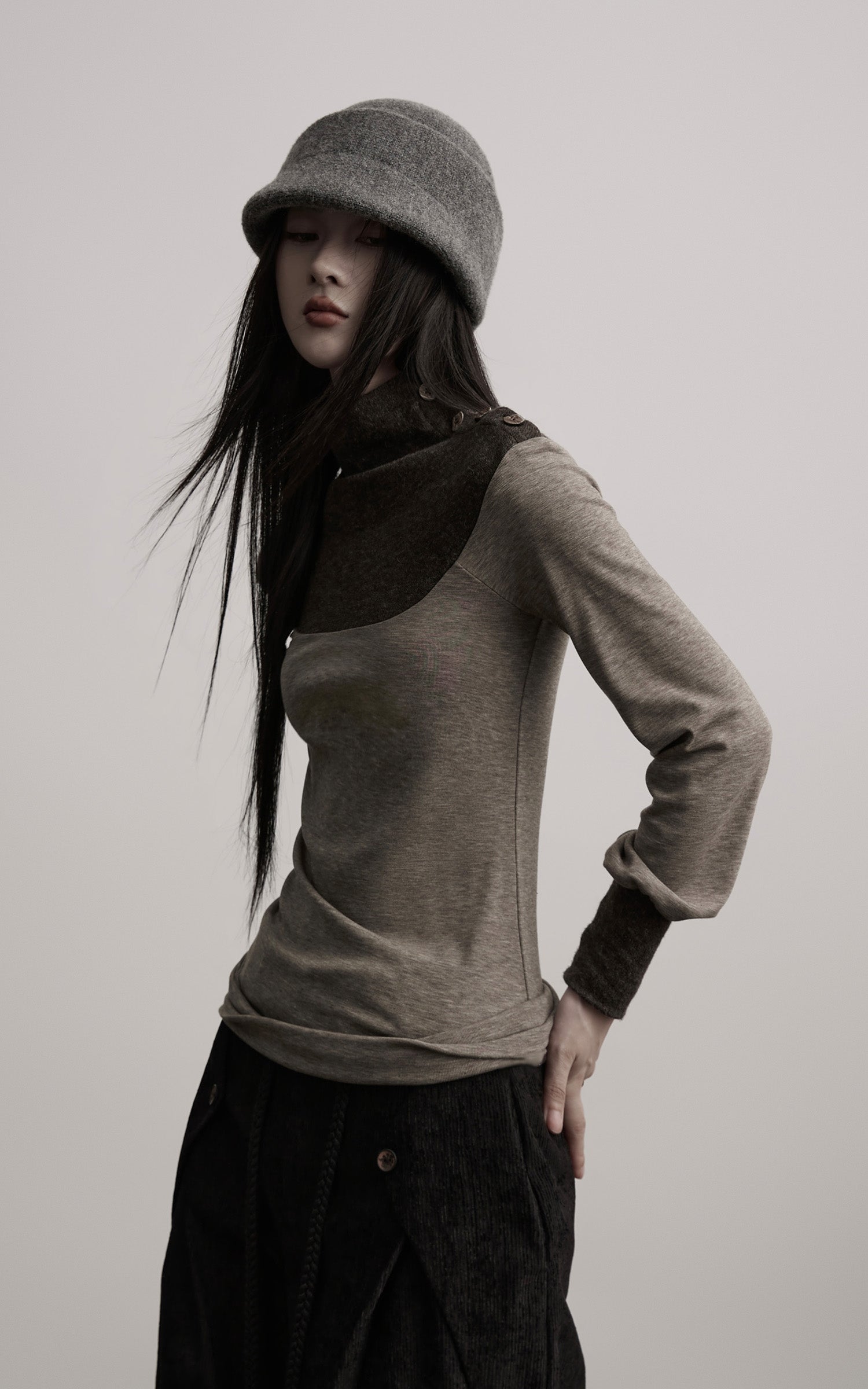 <tc>INDULGE</tc> Haut à manches longues structuré à panneaux contrastés