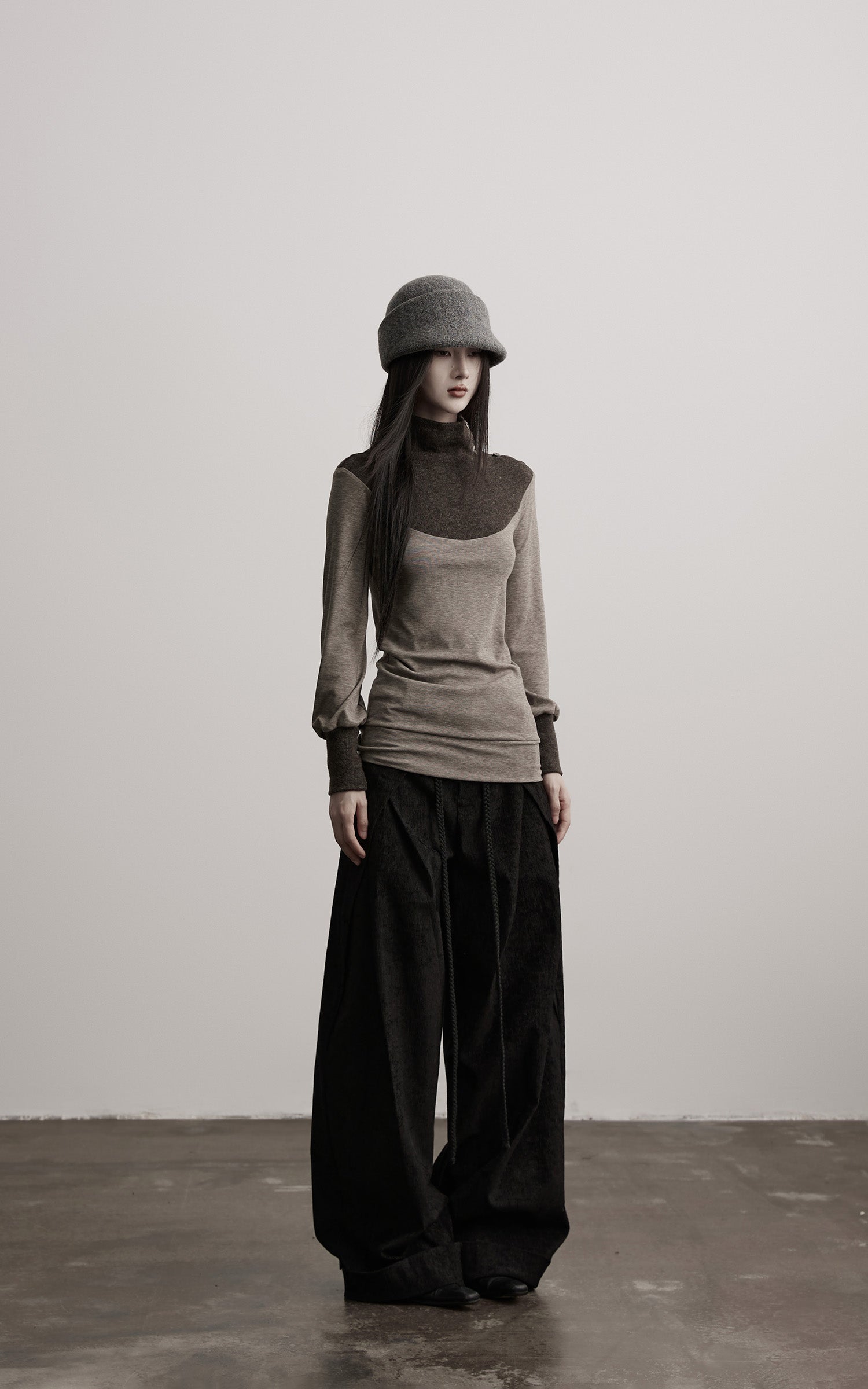 <tc>INDULGE</tc> Haut à manches longues structuré à panneaux contrastés