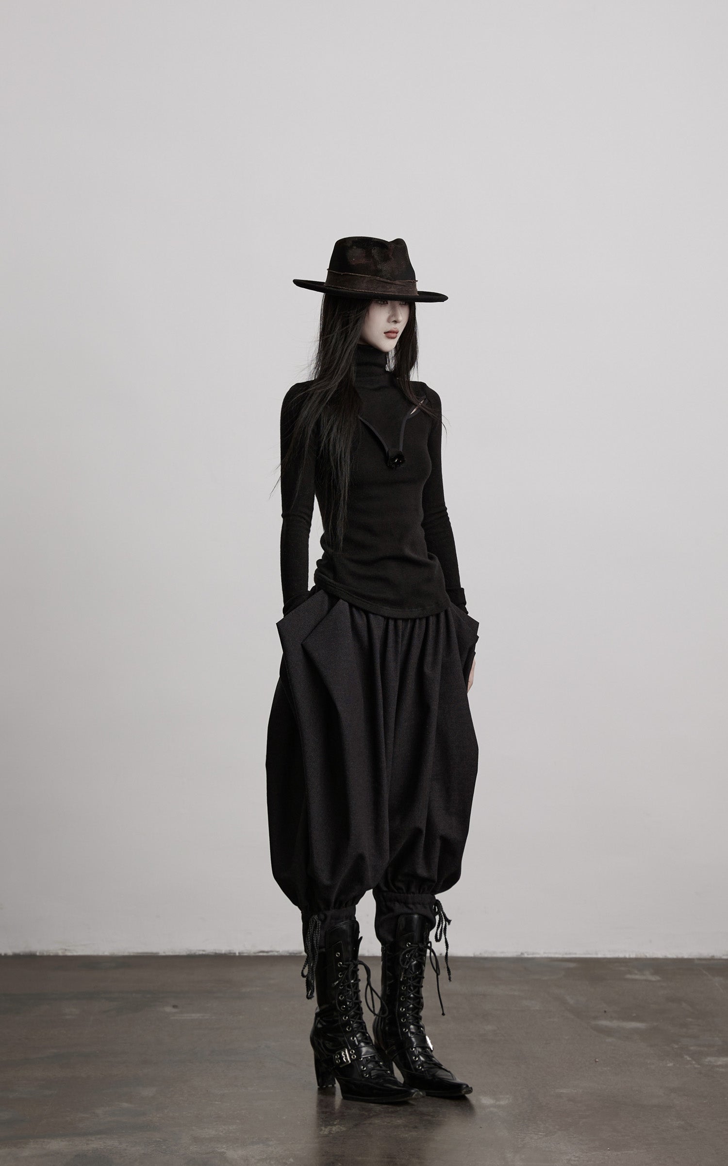 INDULGE Cutout Detail Stretch Knit Top