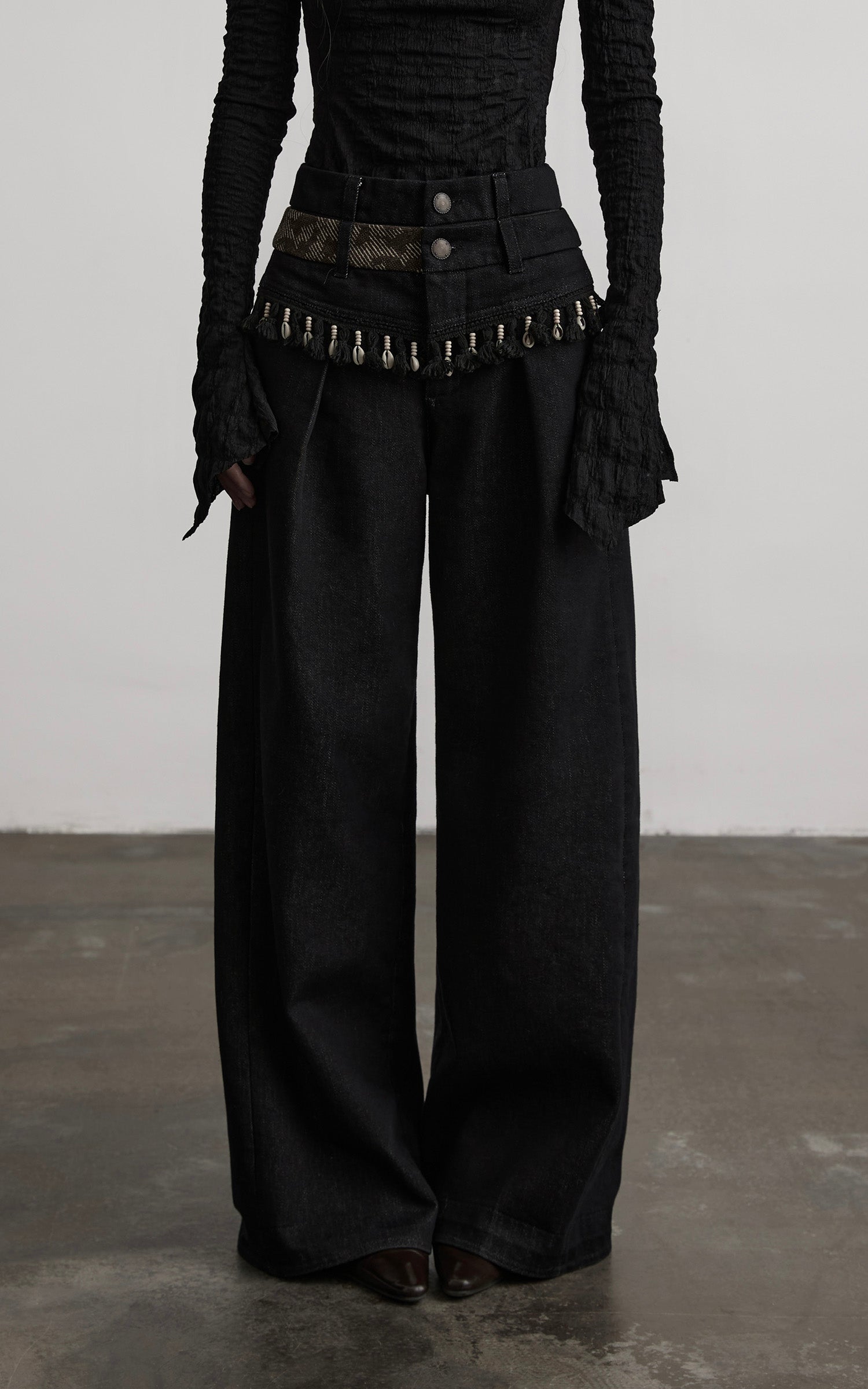 <tc>INDULGE</tc> Pantalon large à garniture coquillage