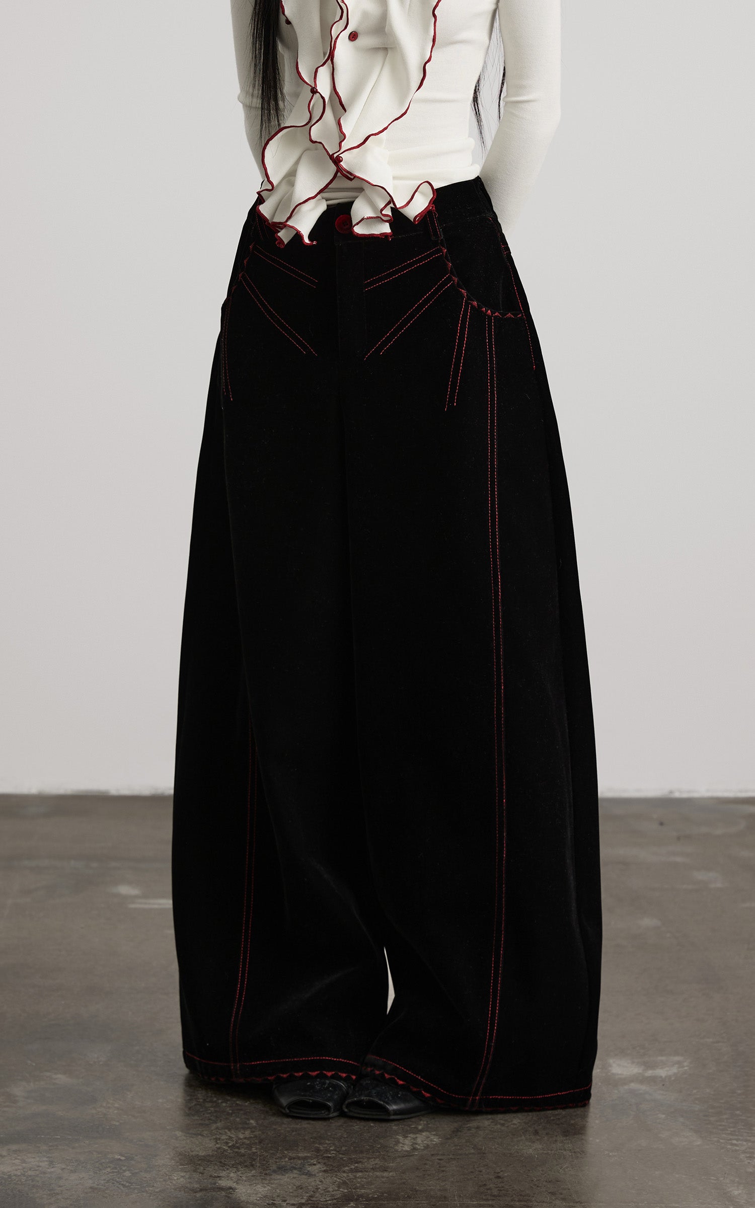 INDULGE Contrast-Stitch Wide-Leg Trousers
