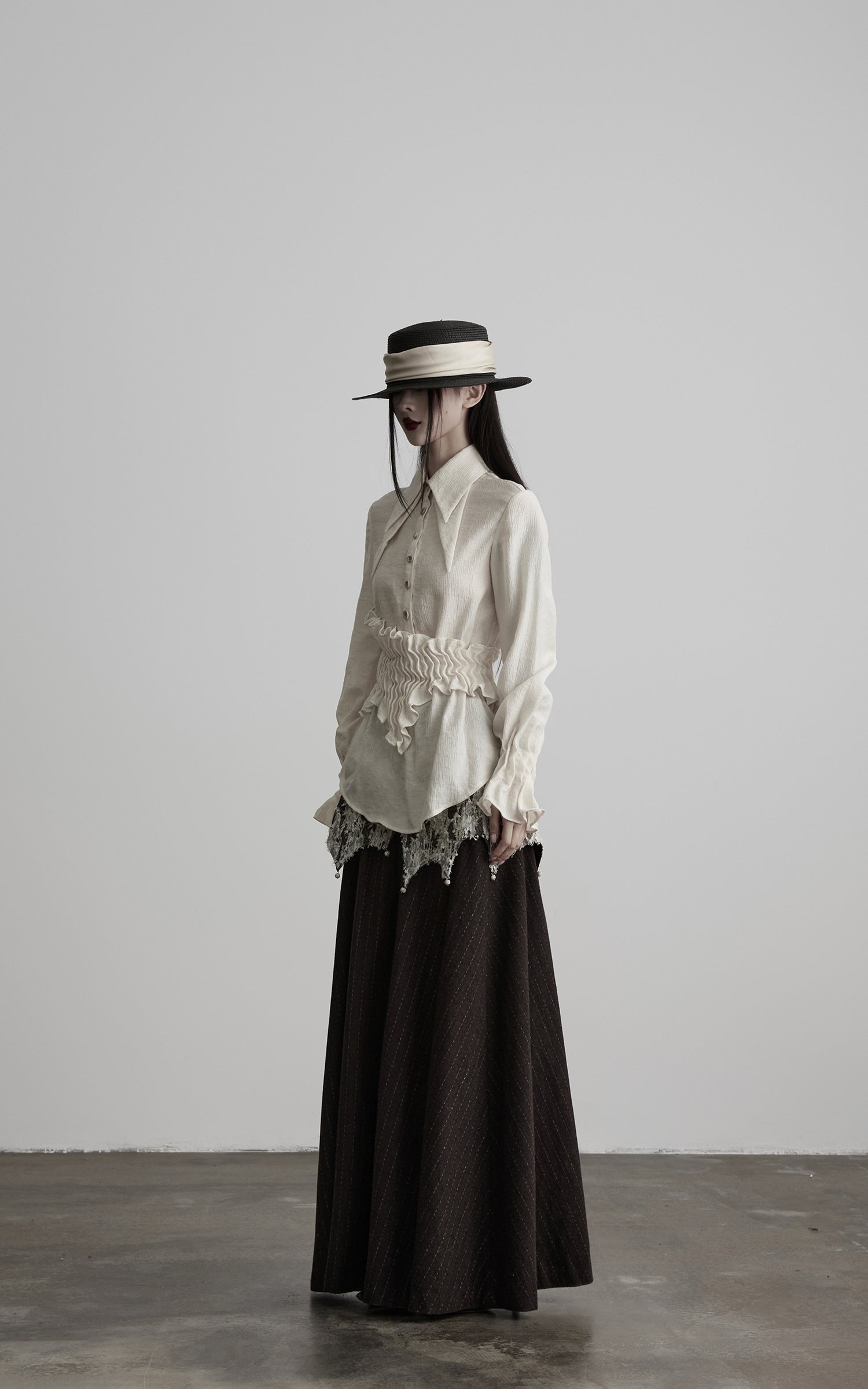 INDULGE Pointed-Collar Ruched Waist Structured Shirt
