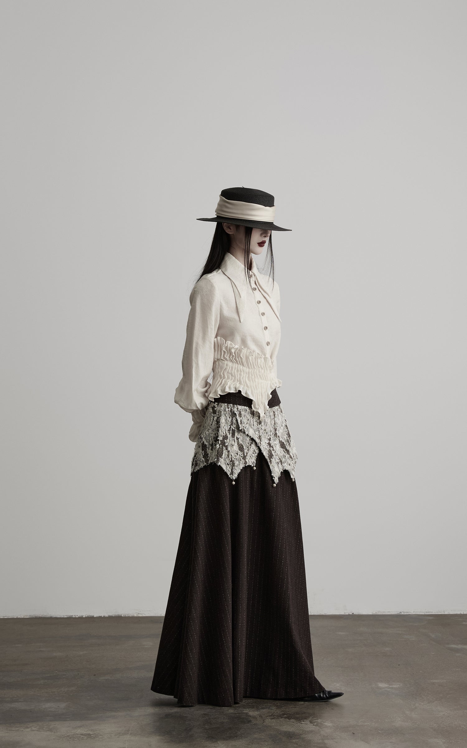 INDULGE Pointed-Collar Ruched Waist Structured Shirt