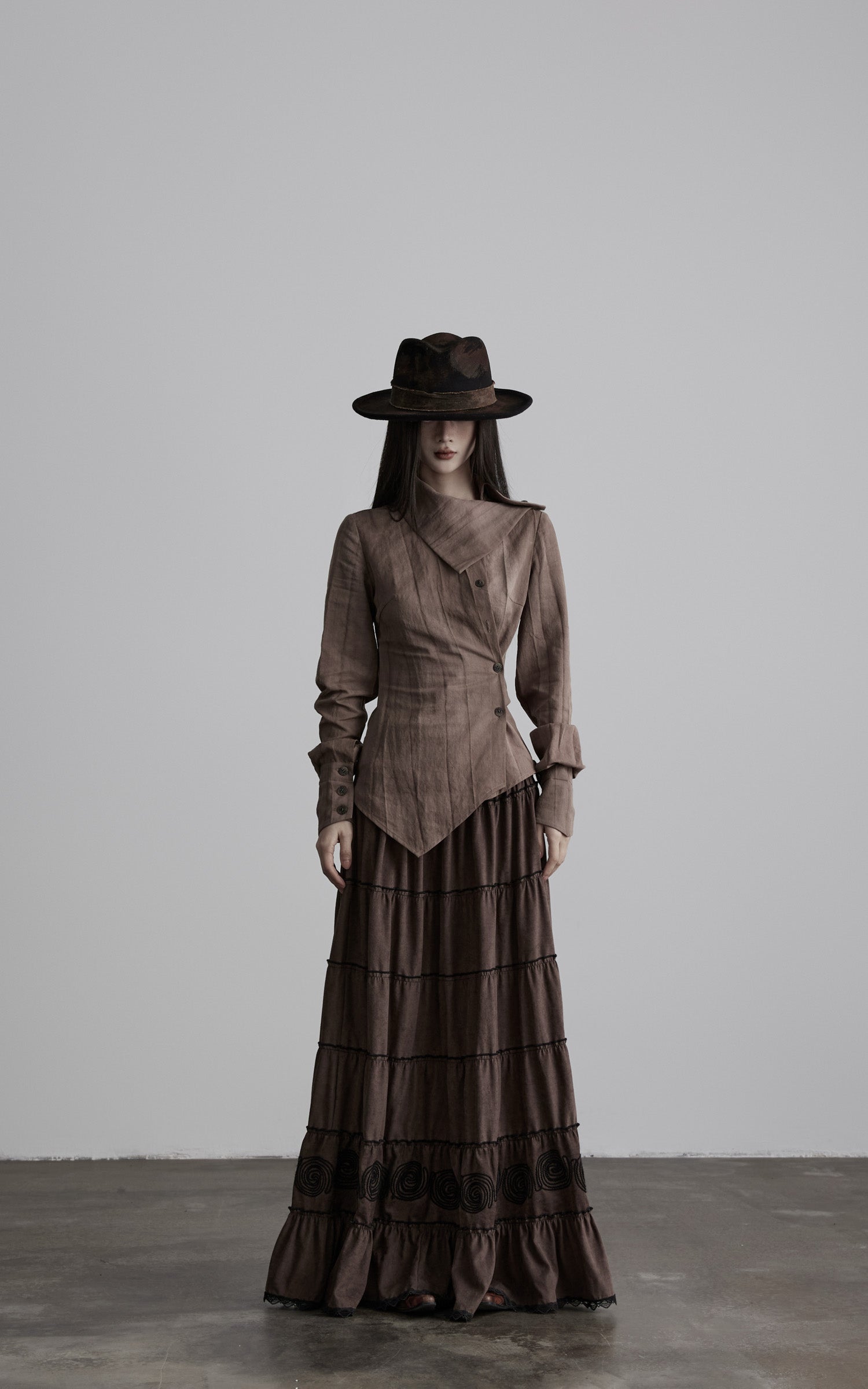 DOINDULGE Asymmetric Sculpted Waist Shirt
