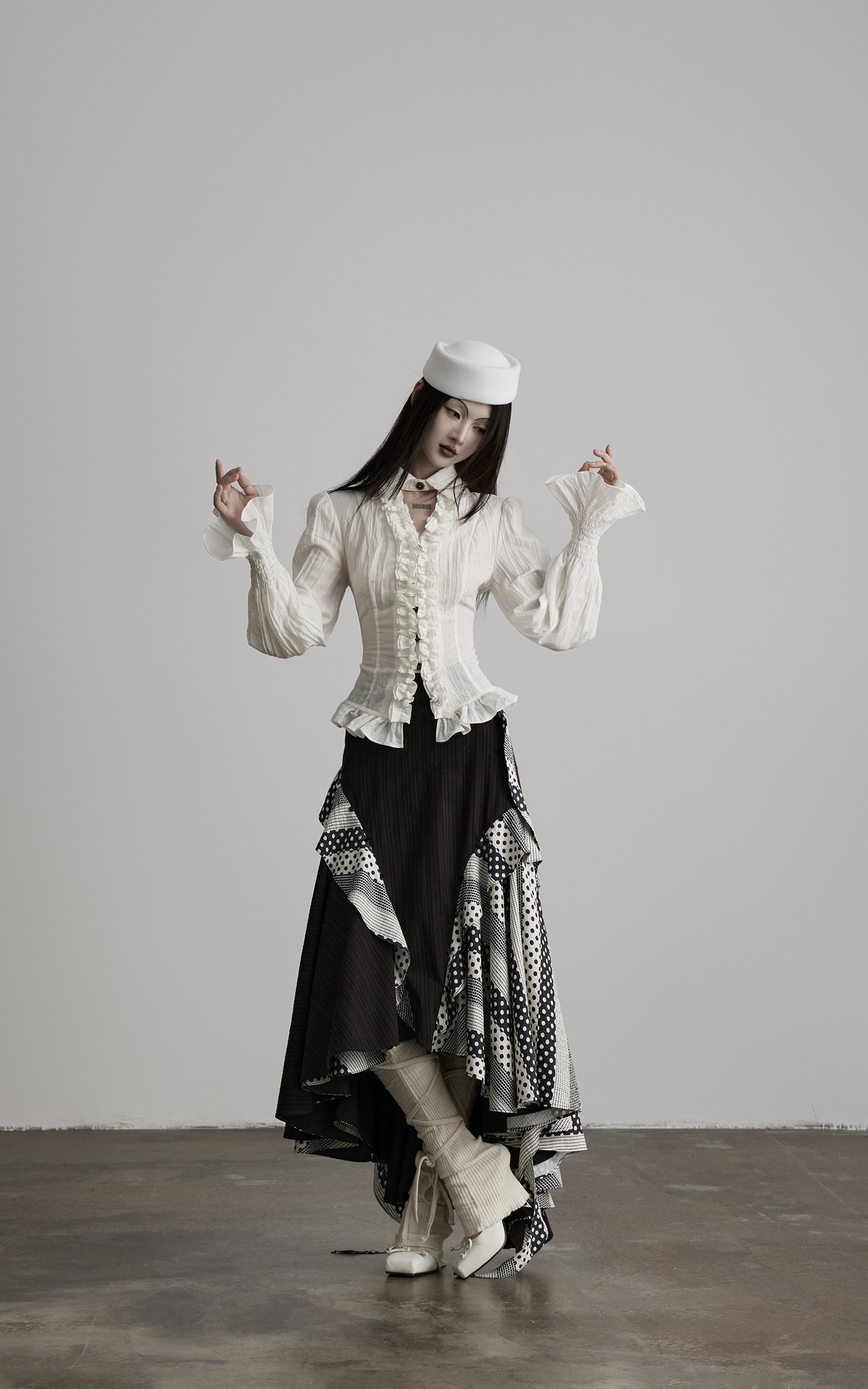 <tc>DOINDULGE</tc> Asymmetrischer Rock mit Rüschen und Patchwork