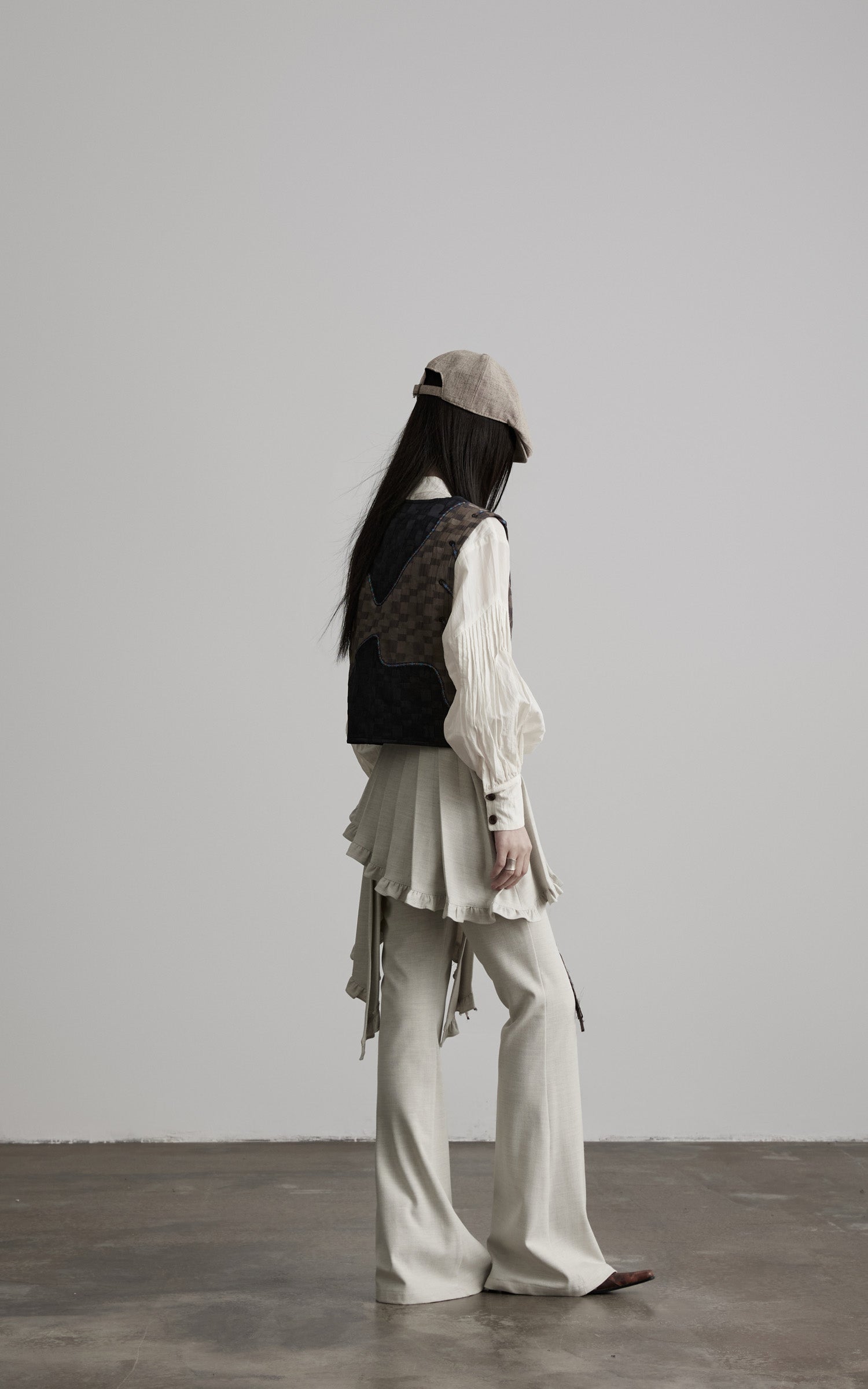 <tc>DOINDULGE</tc> Lagenweise plissierte, ausgestellte Hosen