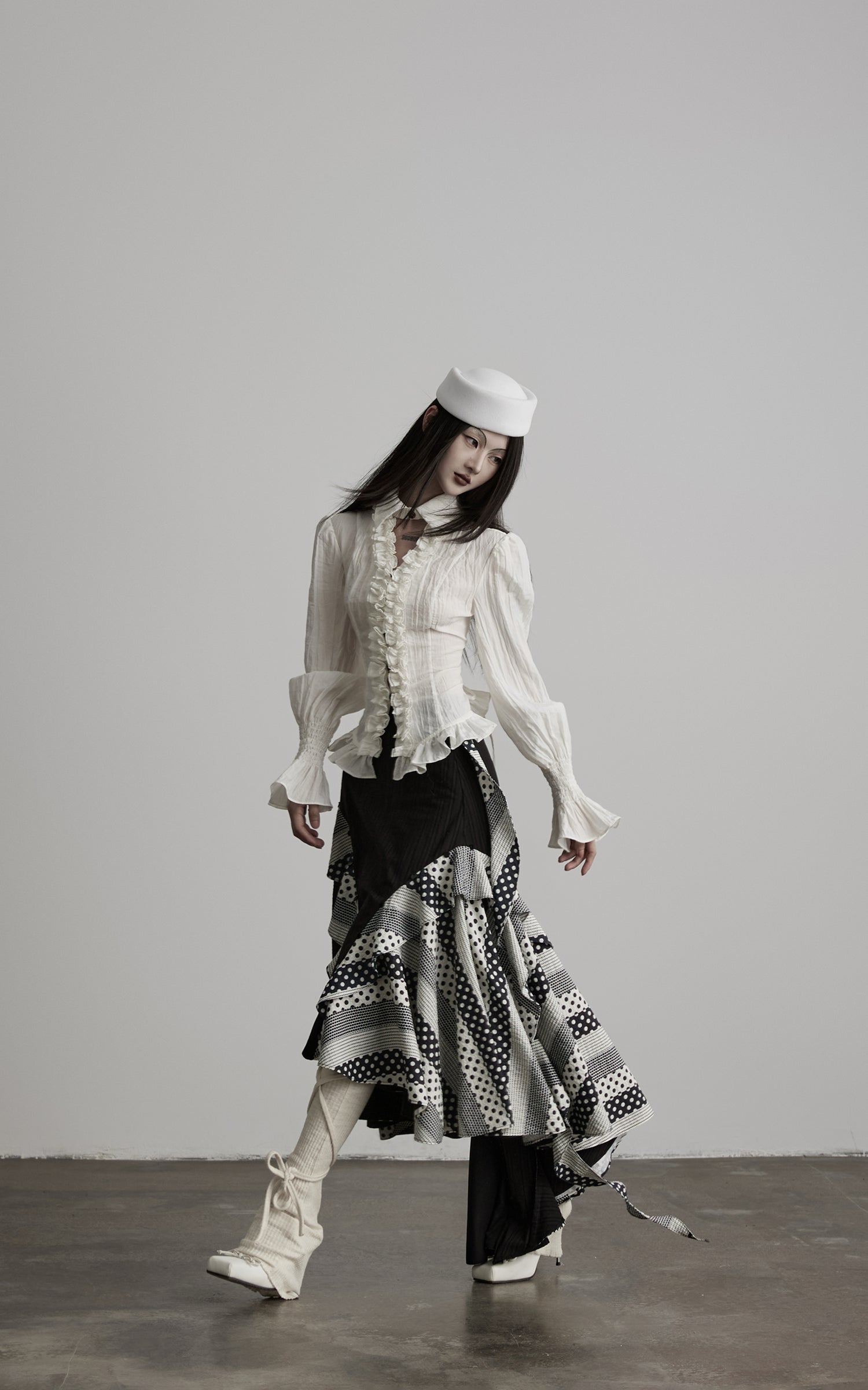 <tc>DOINDULGE</tc> Asymmetrischer Rock mit Rüschen und Patchwork