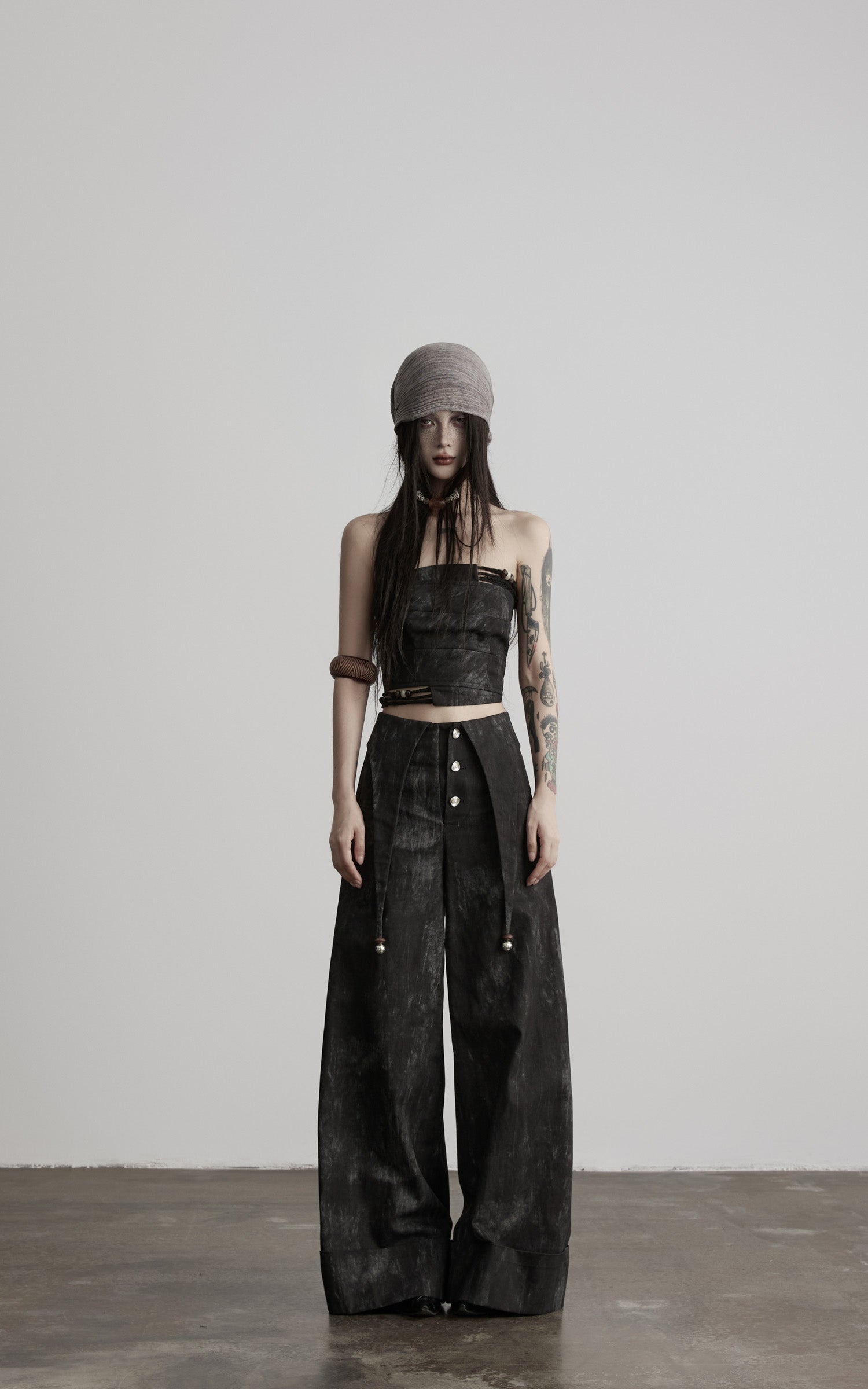 DOINDULGE Distressed Wide Leg Pants