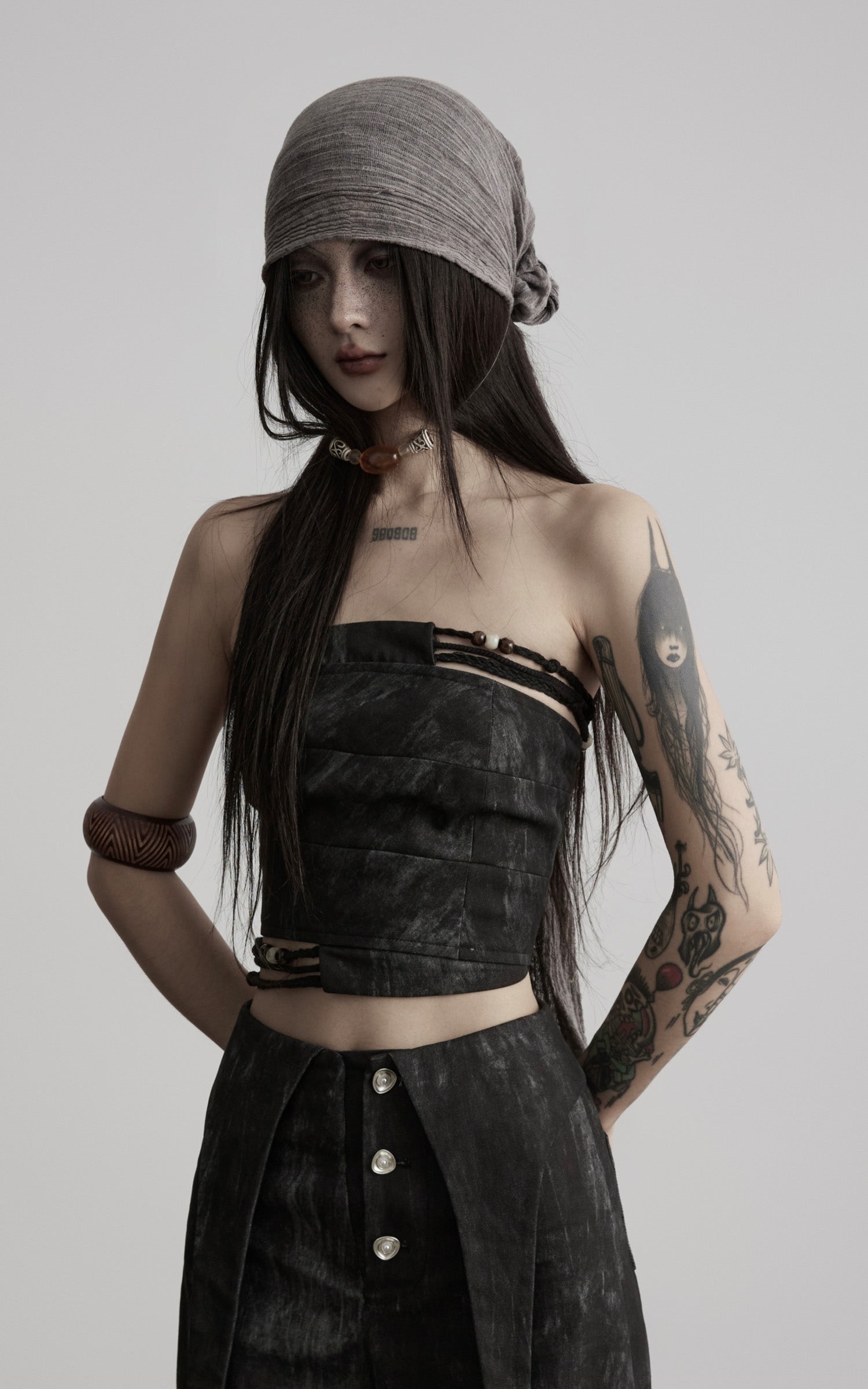 DOINDULGE Distressed Strapless Panel Top