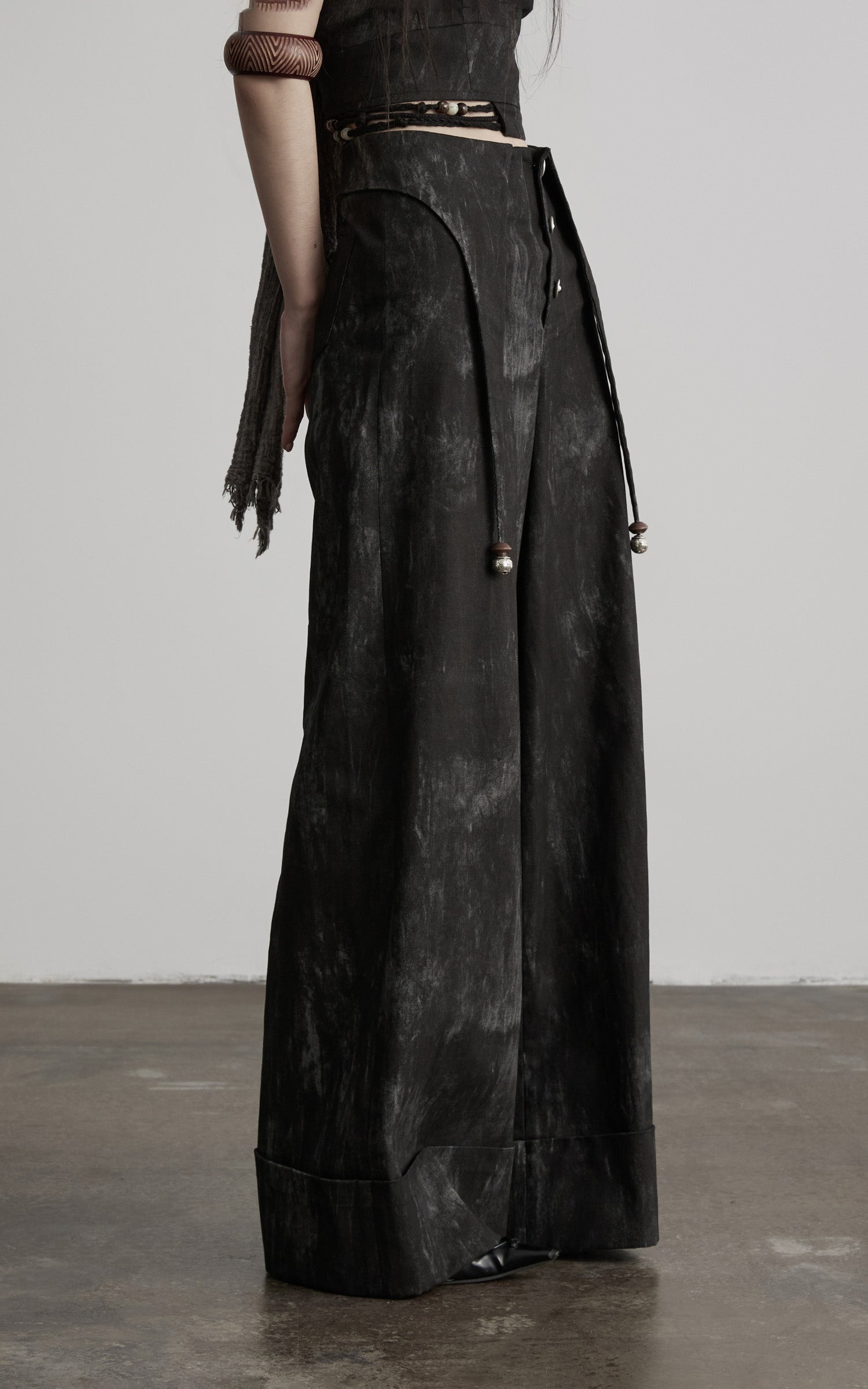 DOINDULGE Distressed Wide Leg Pants