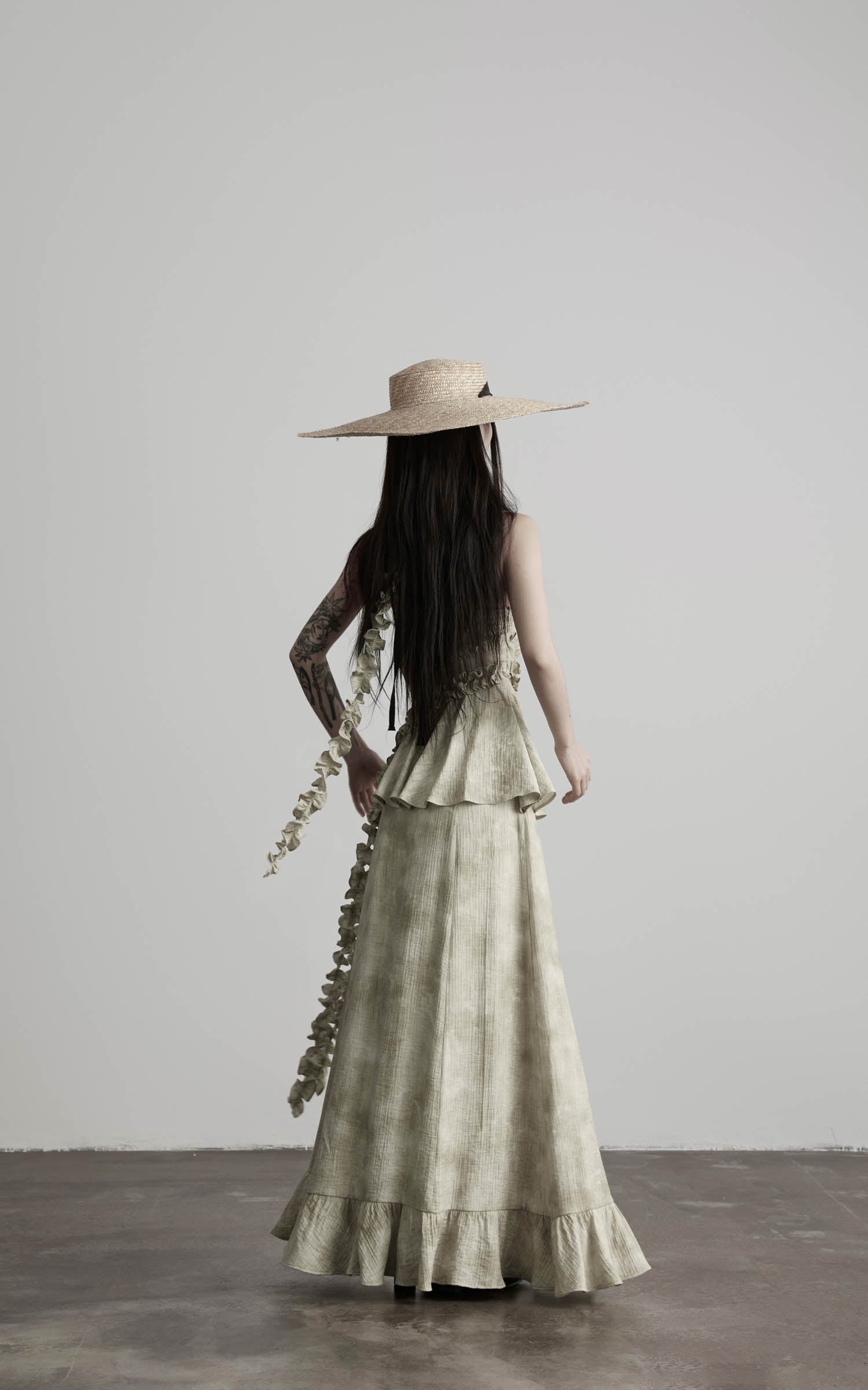 <tc>DOINDULGE</tc> Robe longue à volants smockée sans bretelles