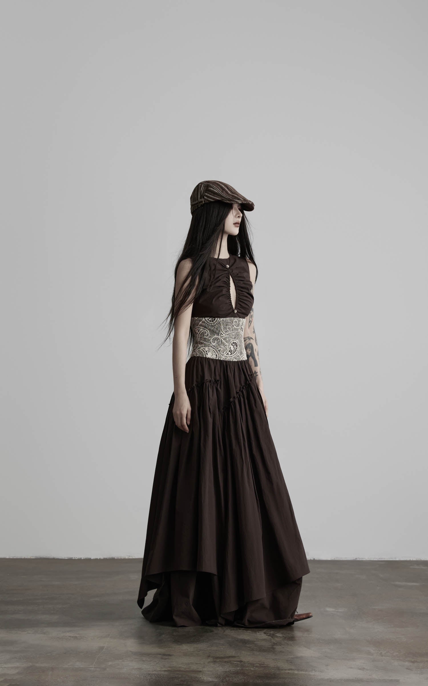 DOINDULGE Lace Waist Maxi Dress