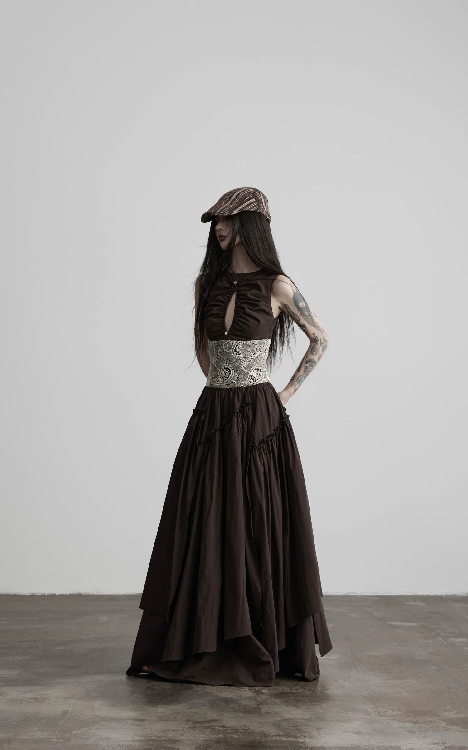 DOINDULGE Lace Waist Maxi Dress
