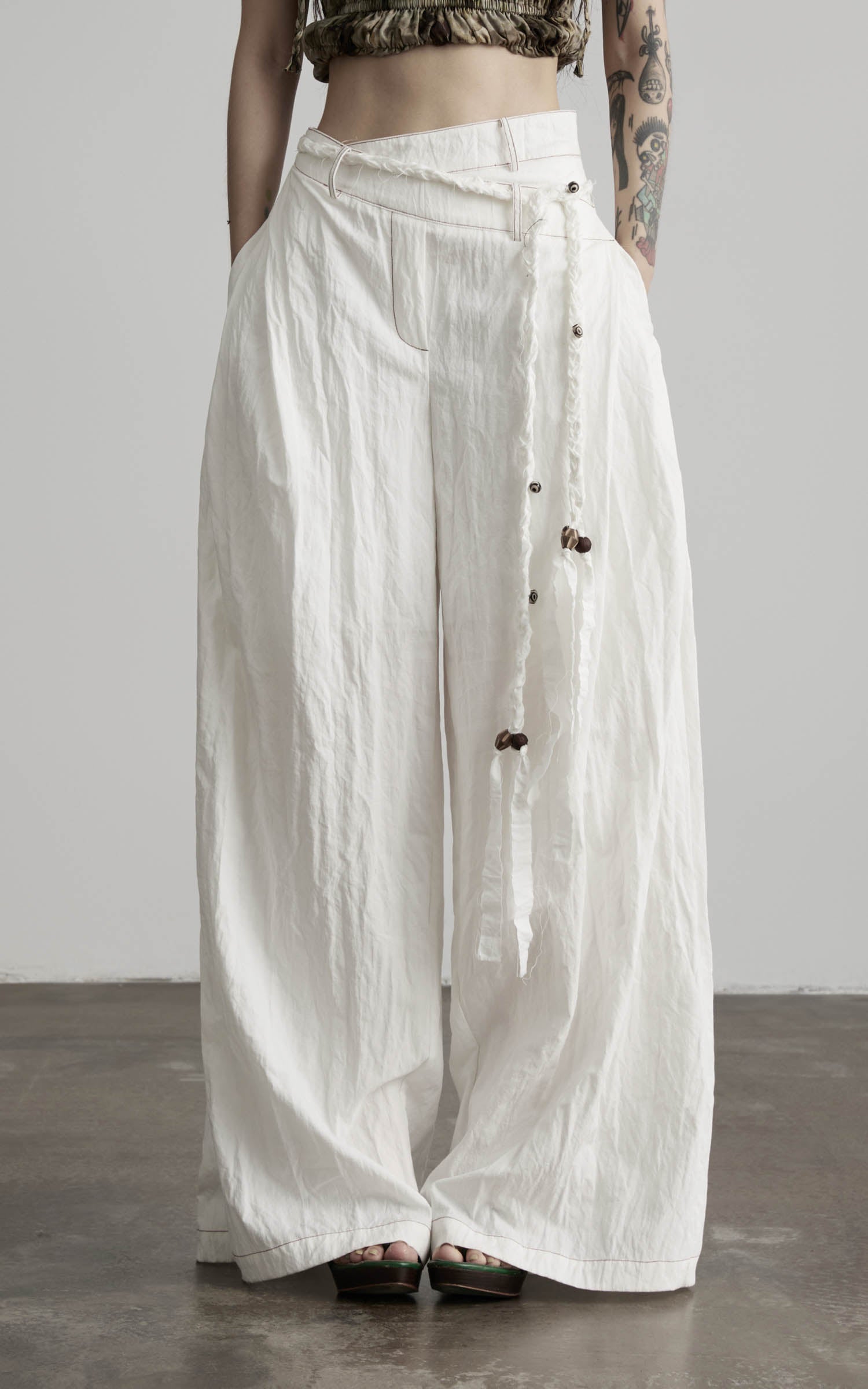 DOINDULGE Low-Rise Wide Leg Pants