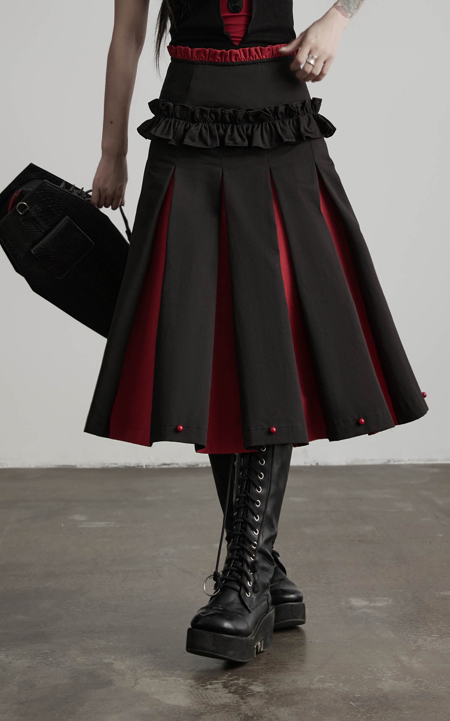 DOINDULGE Ruffle Waist Pleated Midi Skirt