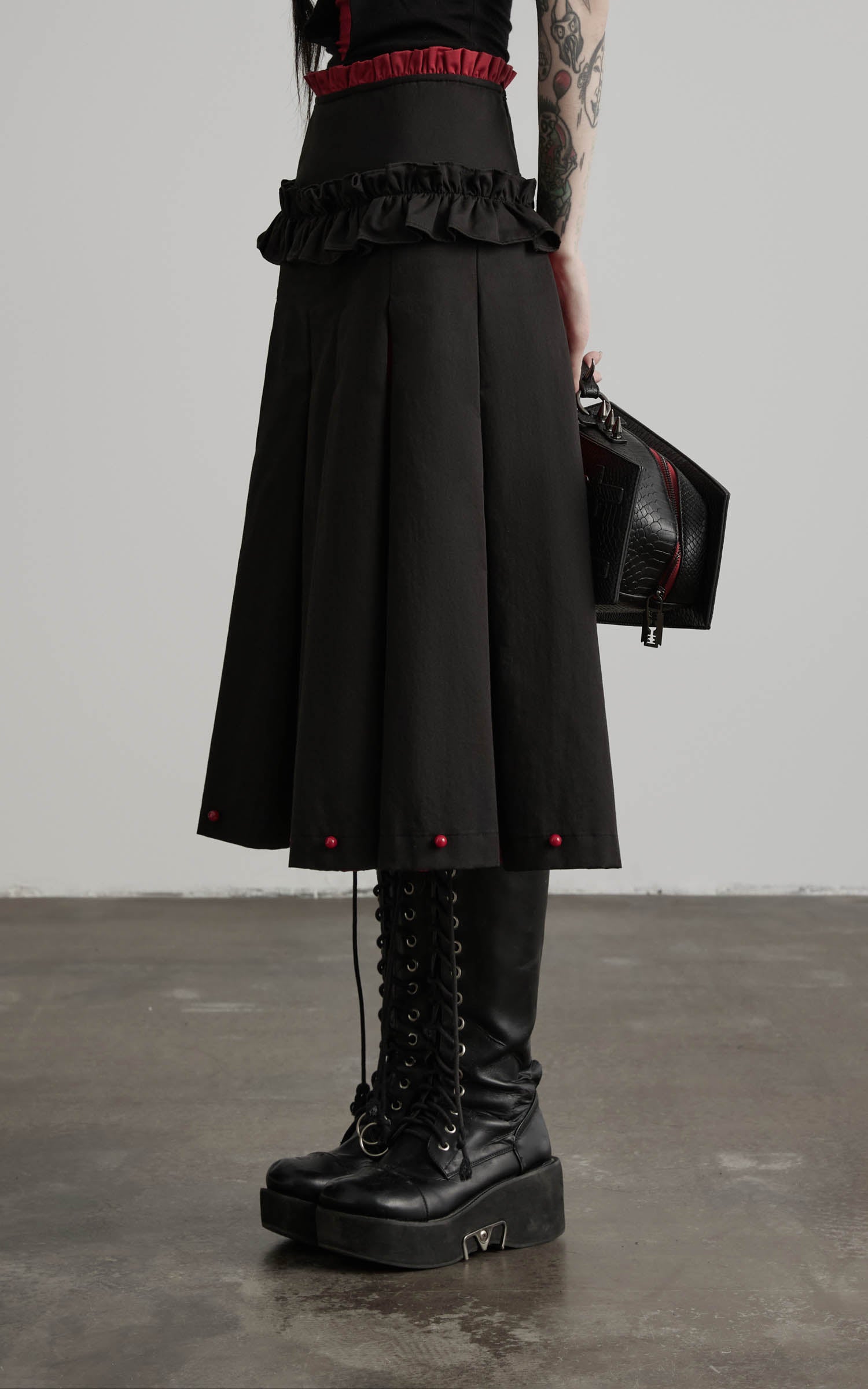 DOINDULGE Ruffle Waist Pleated Midi Skirt