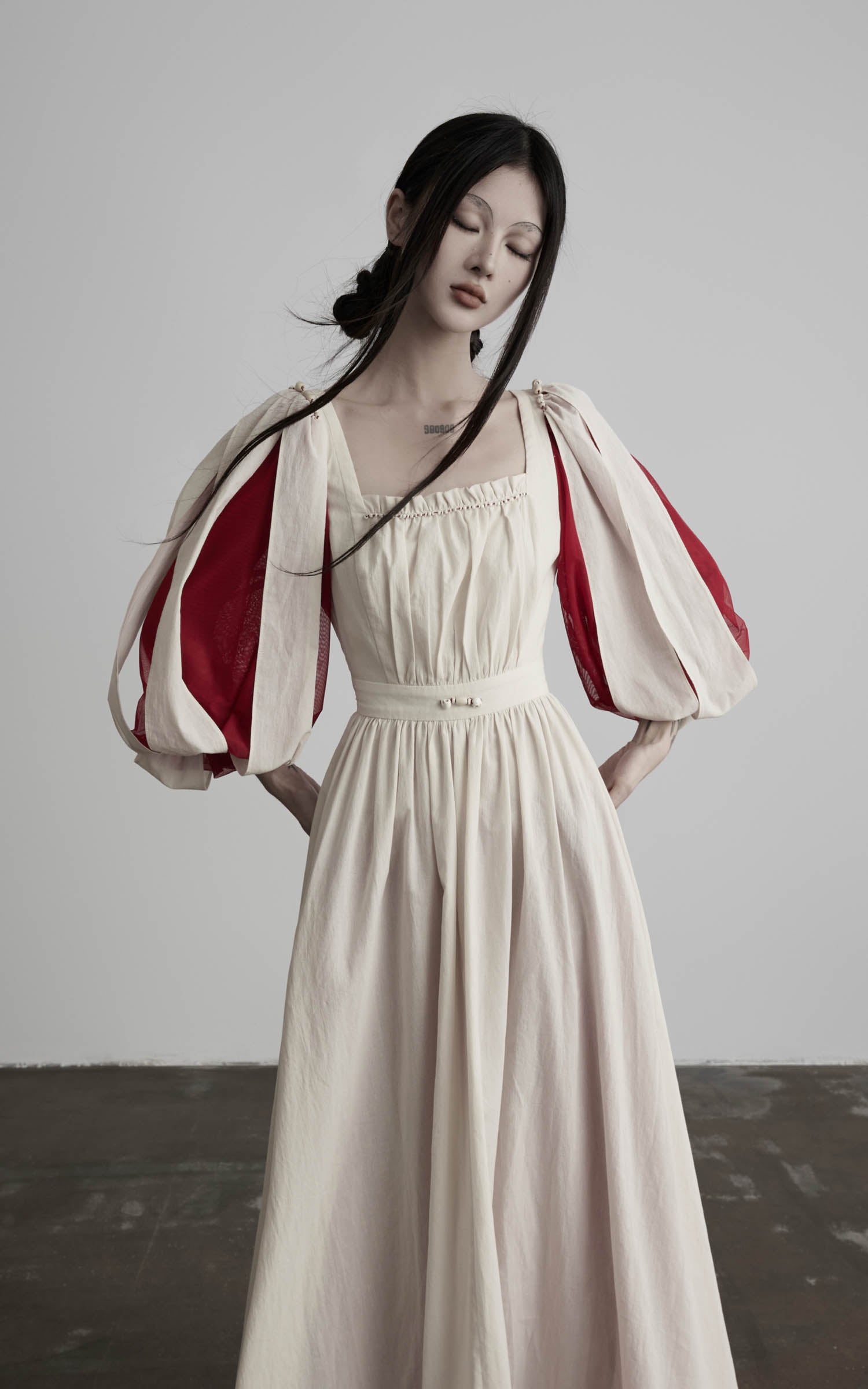 <tc>DOINDULGE</tc> Maxikleid mit quadratischem Ausschnitt und Puffärmeln