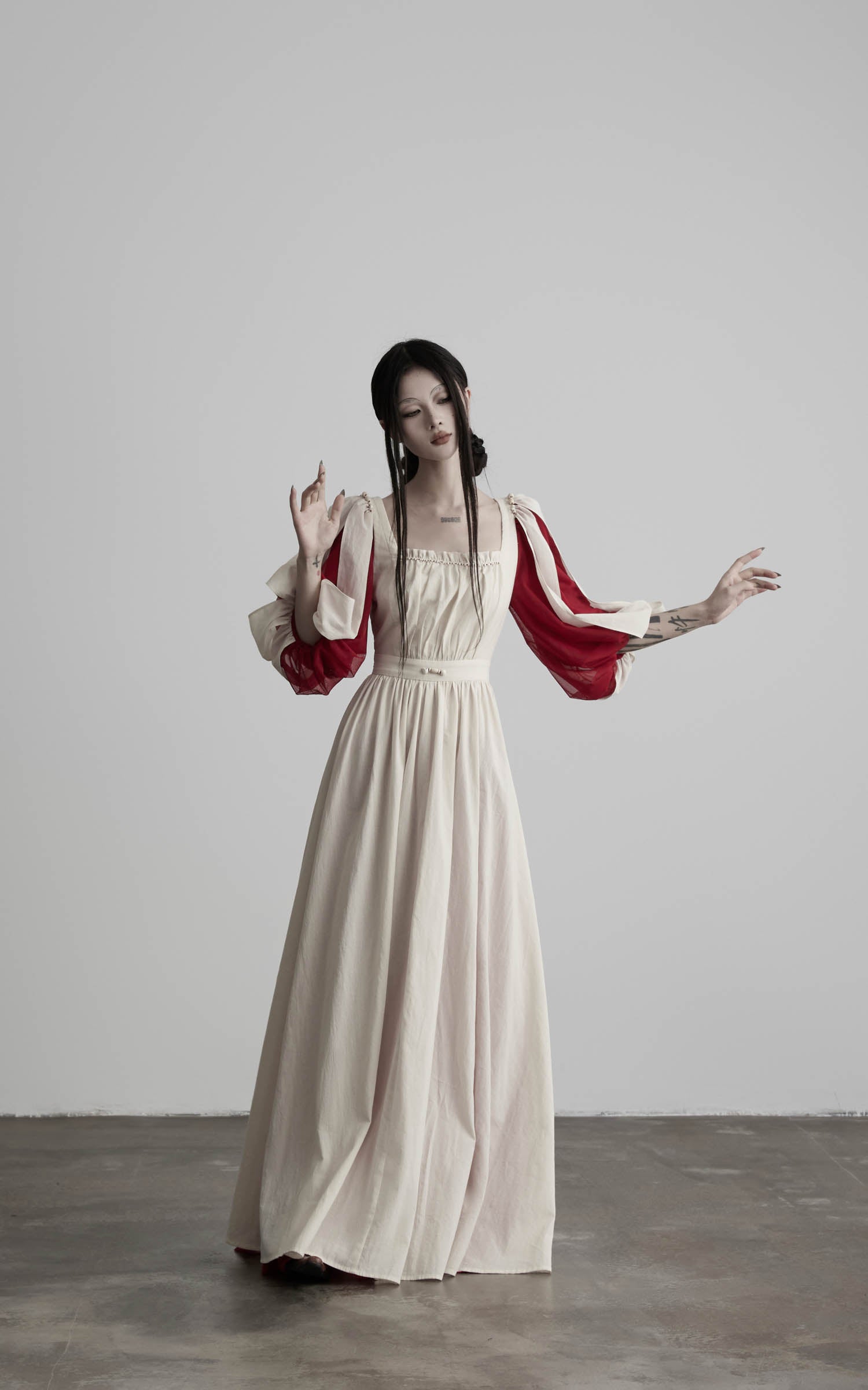 <tc>DOINDULGE</tc> Maxikleid mit quadratischem Ausschnitt und Puffärmeln