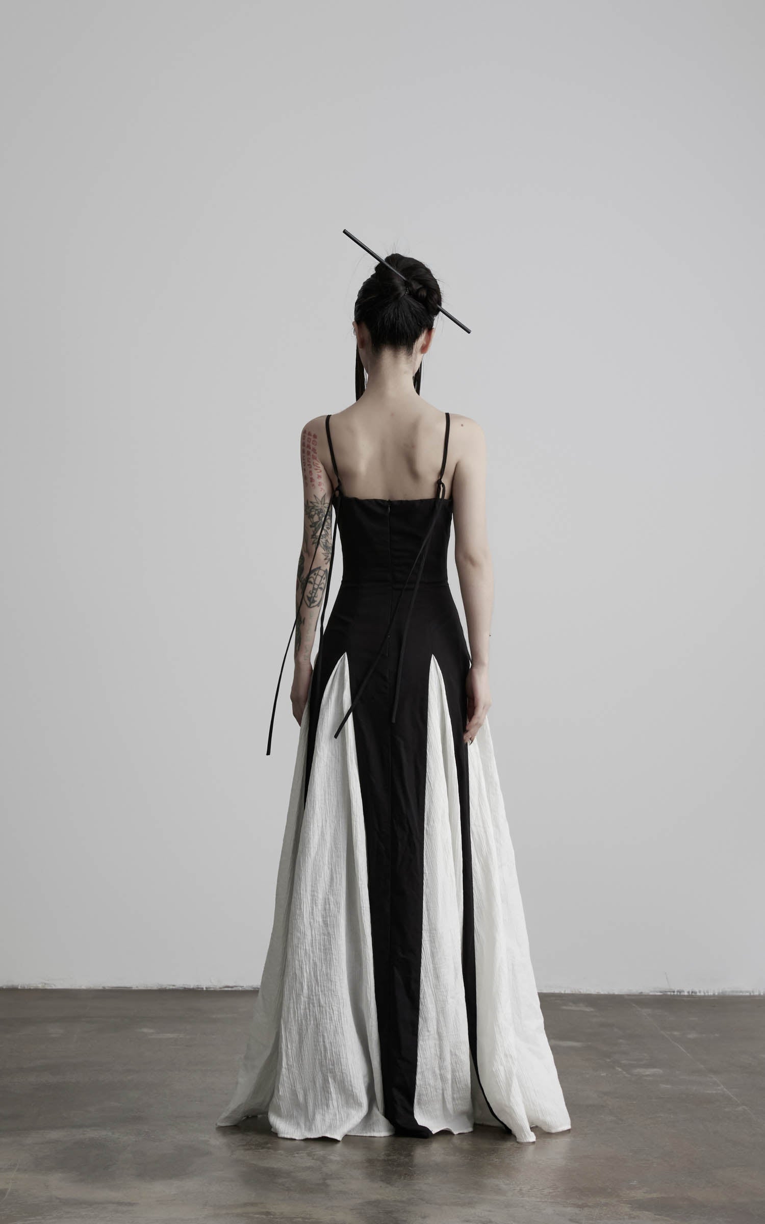 DOINDULGE Spaghetti Strap Panel Maxi Dress