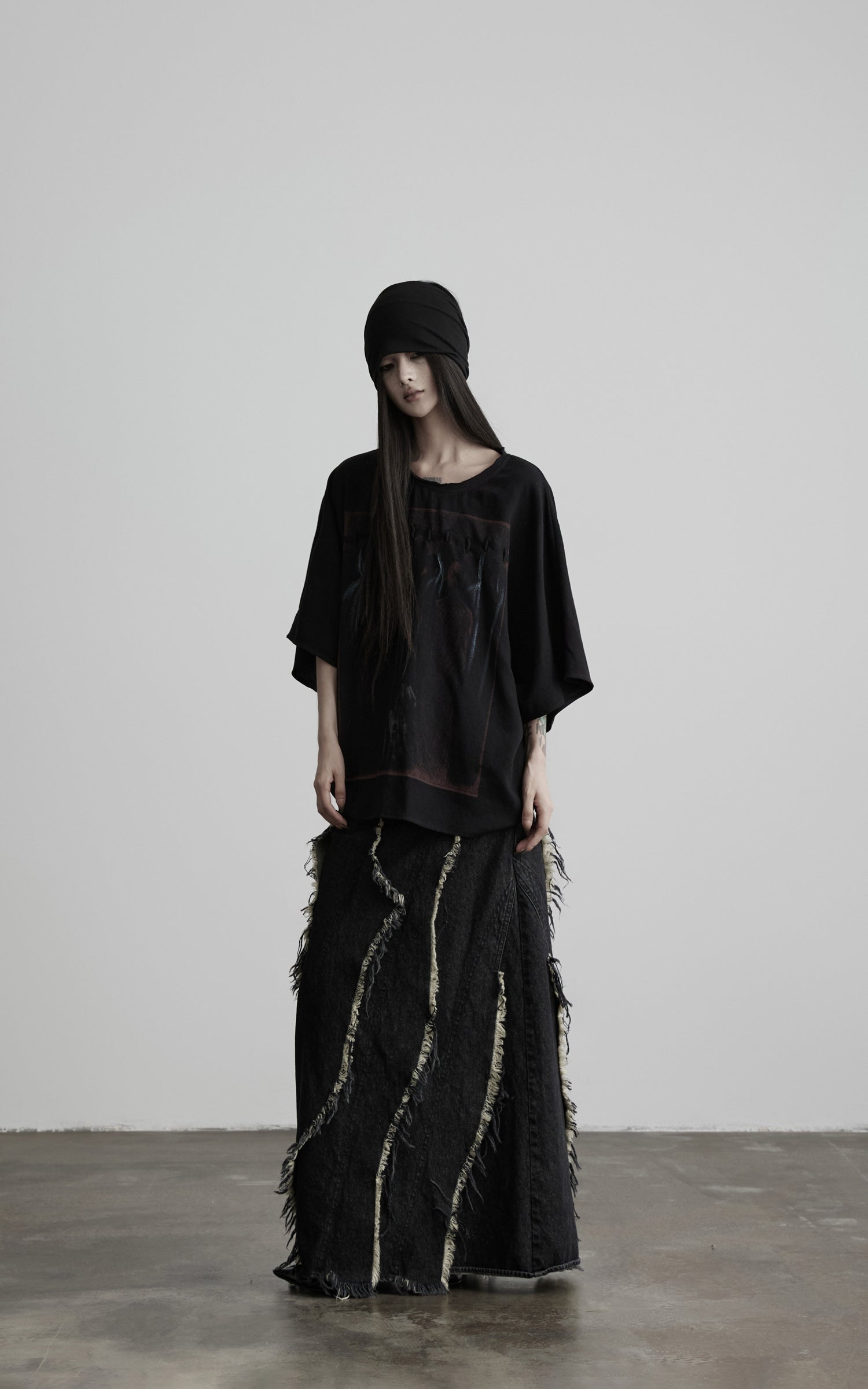 DOINDULGE Oversized Graphic Batwing Sleeve T-Shirt