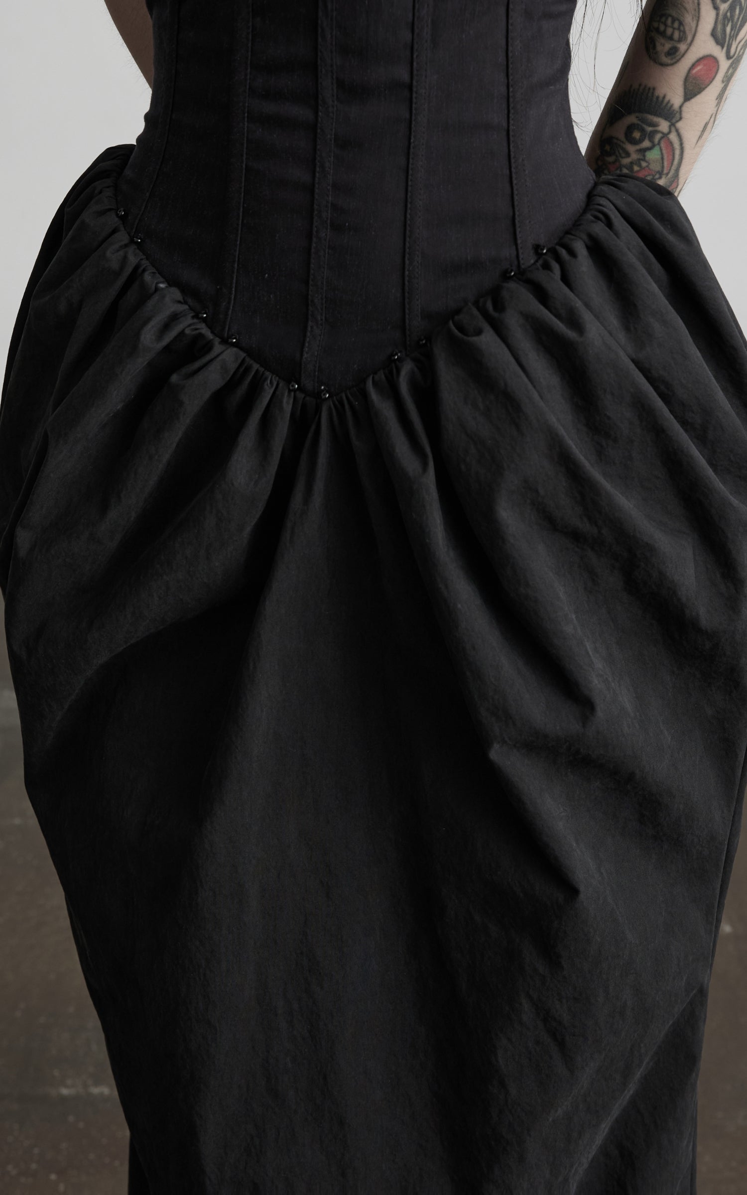 DOINDULGE Corset Waist Gathered Maxi Skirt