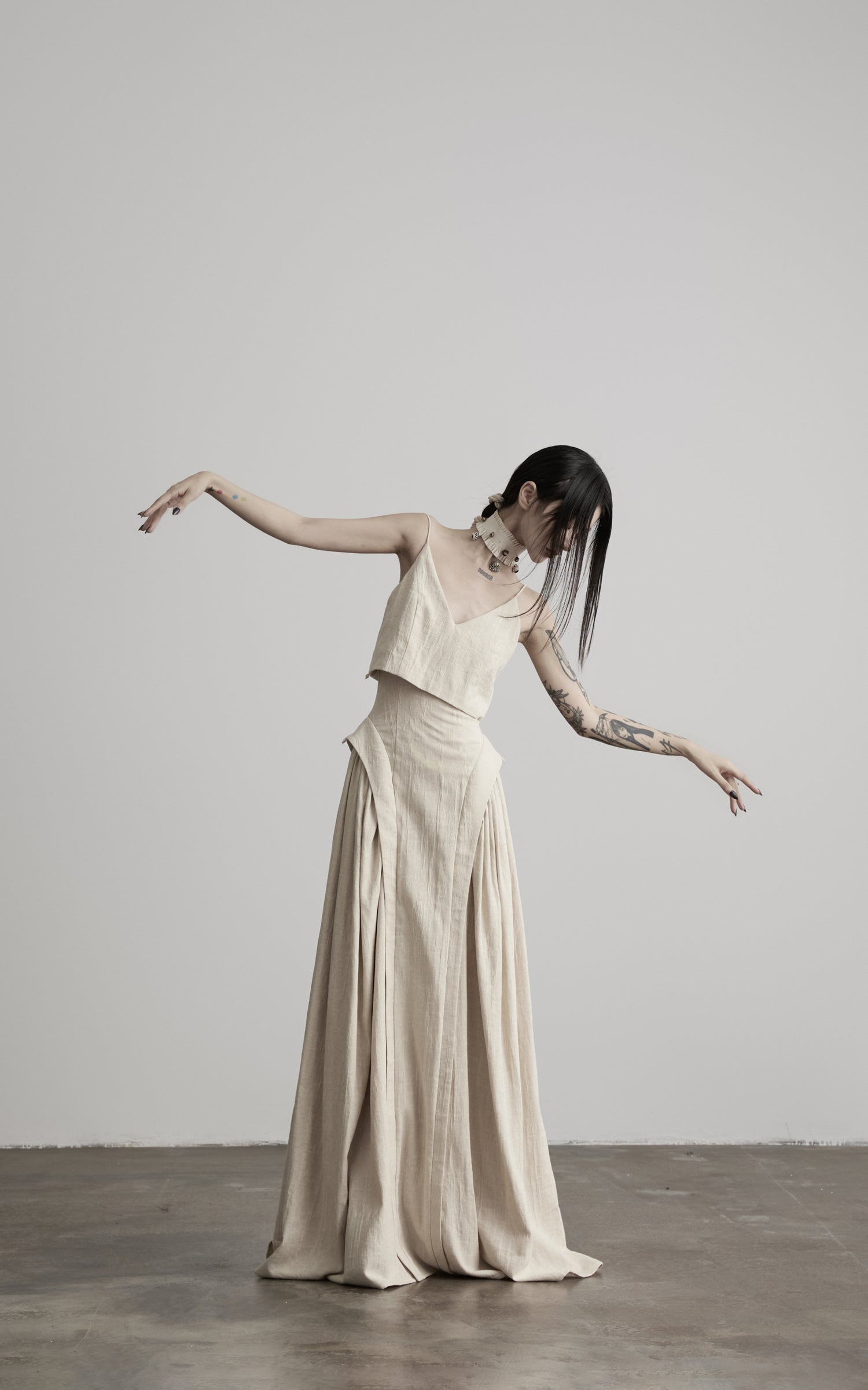 DOINDULGE Faux Two-Piece V-Neck Camisole Maxi Dress