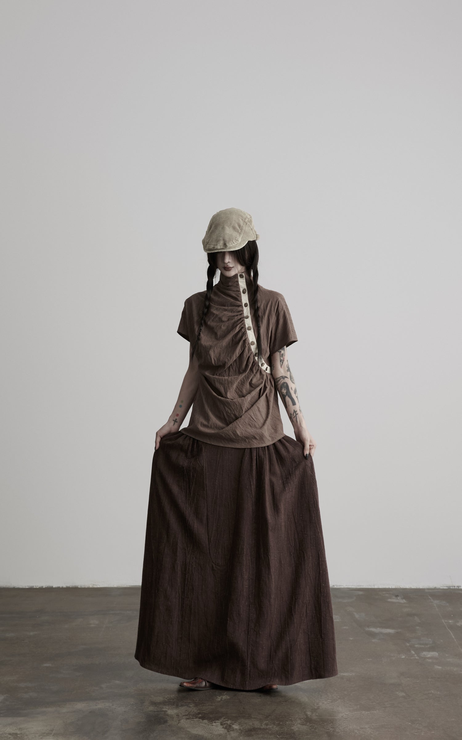 <tc>DOINDULGE</tc> Jupe longue à panneaux froncés taille haute