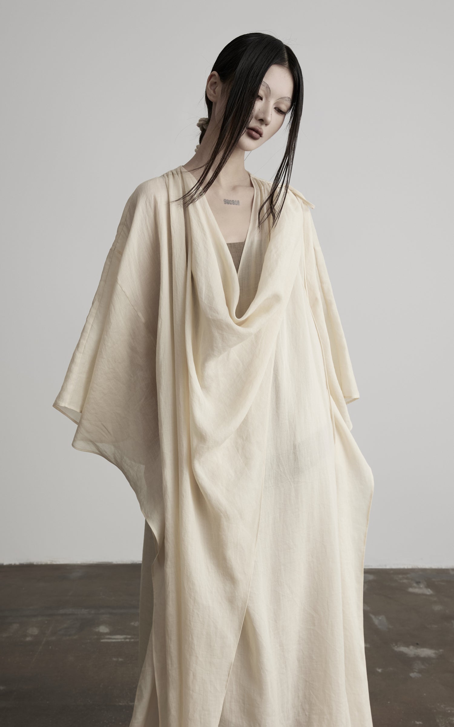 DOINDULGE Cowl Neck Batwing Sleeve Maxi Robe