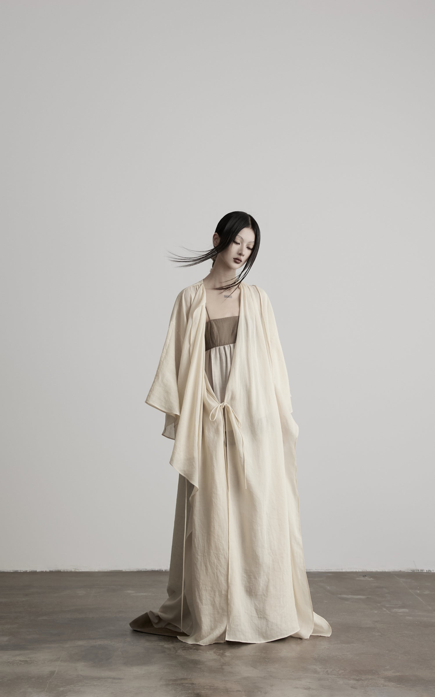 DOINDULGE Cowl Neck Batwing Sleeve Maxi Robe