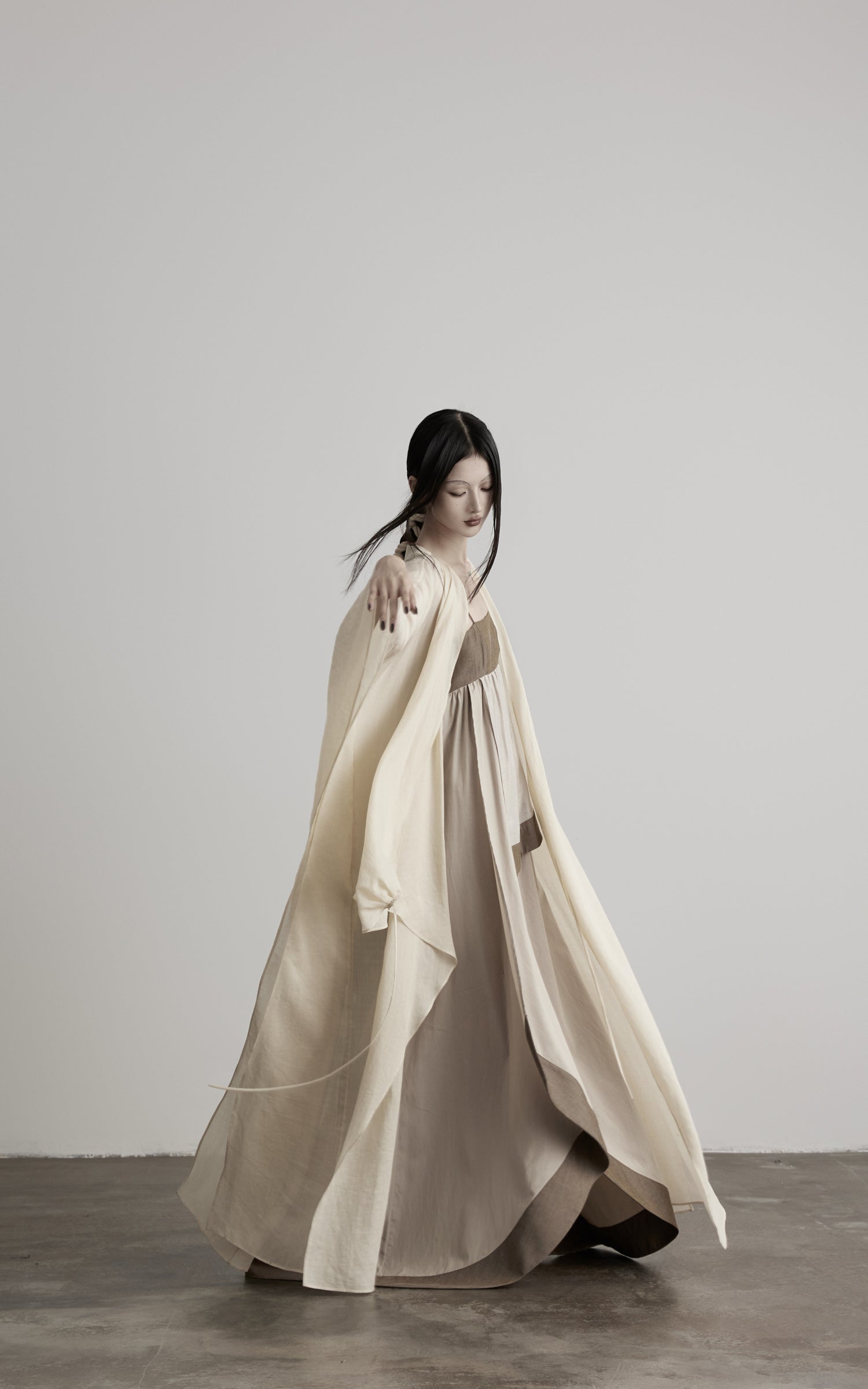 DOINDULGE Cowl Neck Batwing Sleeve Maxi Robe