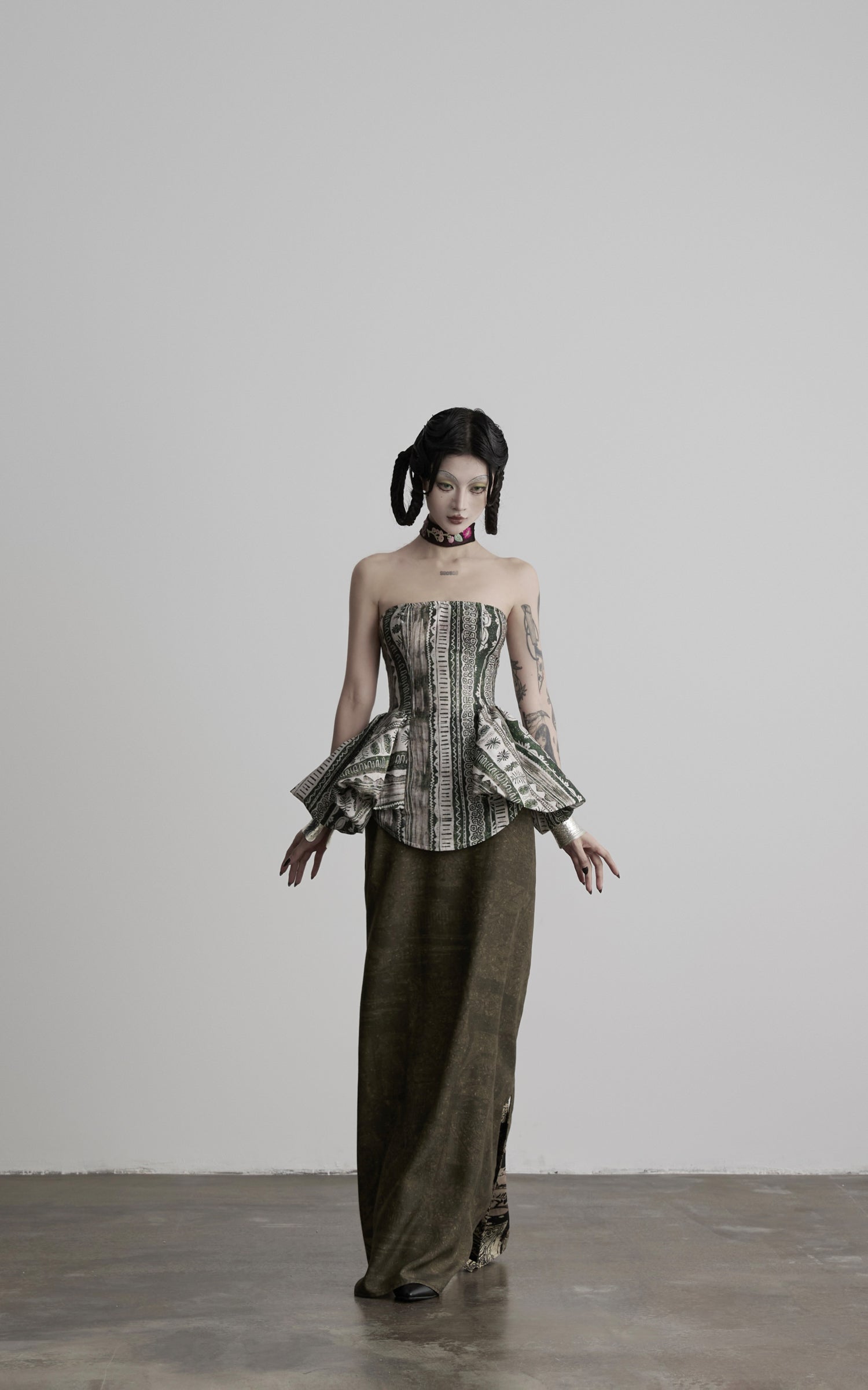 DOINDULGE Printed Corset Peplum Bandeau Top