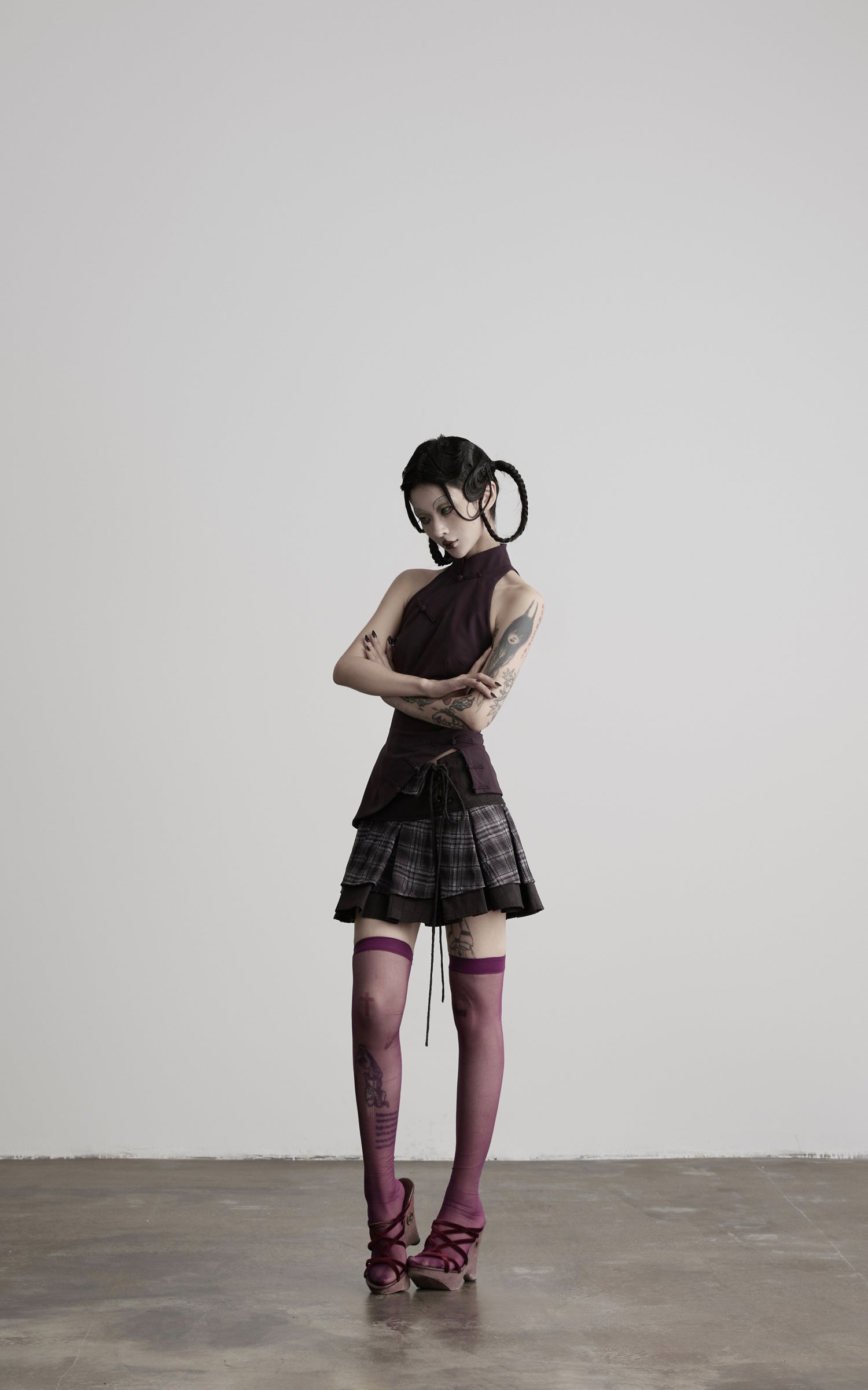 <tc>DOINDULGE</tc> マンダリンカラー フロッグボタン フィットトップ