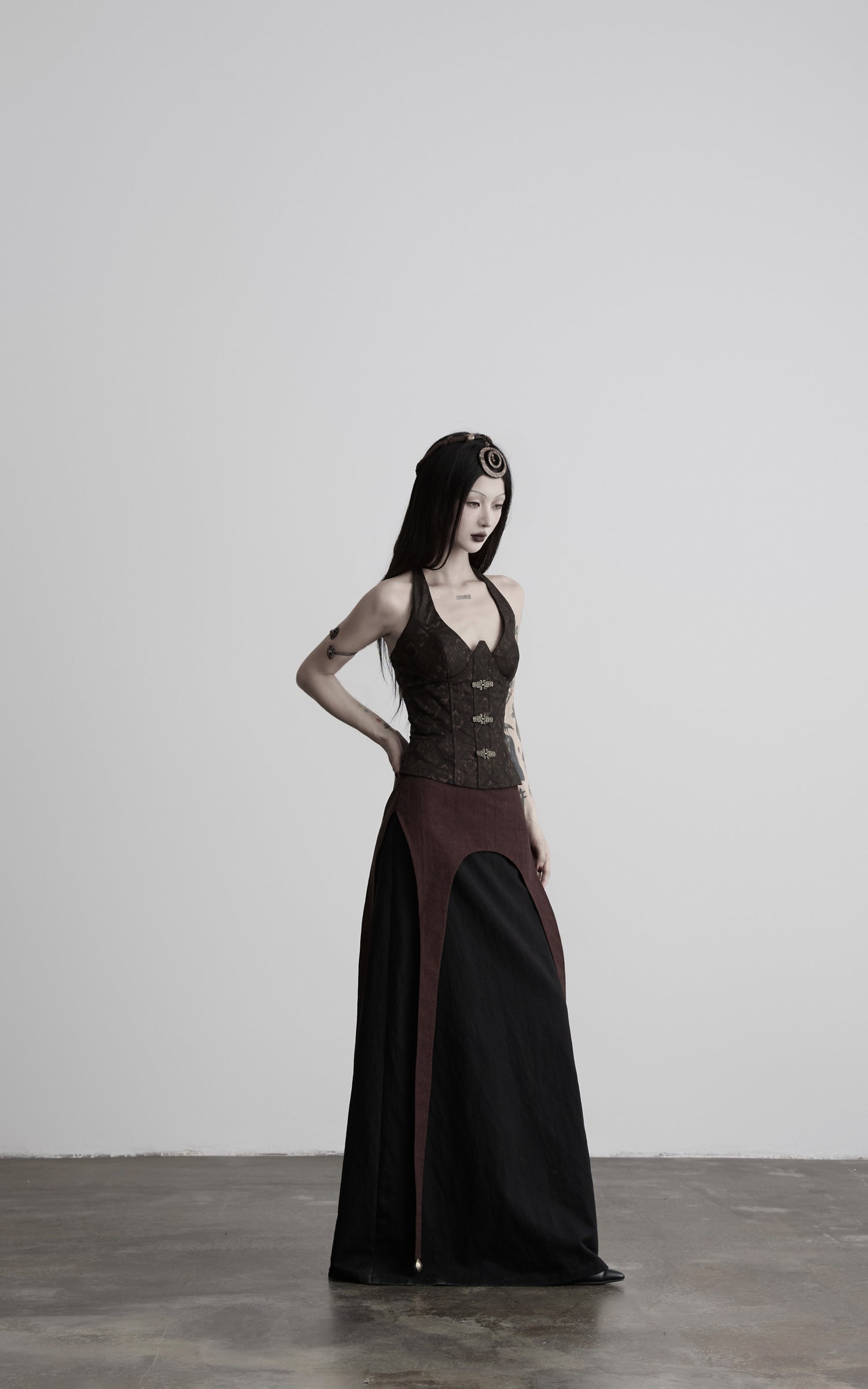 DOINDULGE Tie-Neck Sculpted Bust Halter Top
