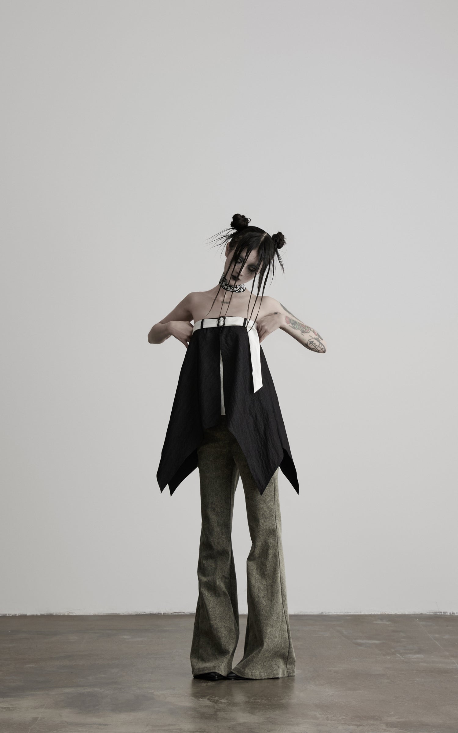 <tc>DOINDULGE</tc> Pantalon évasé à taille croisée