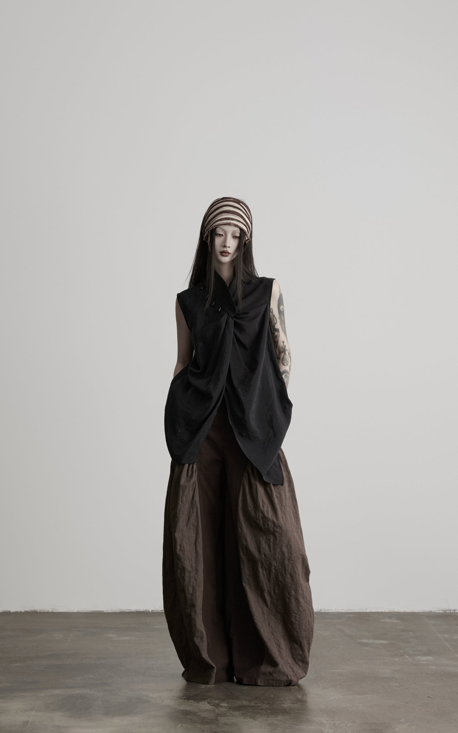 DOINDULGE Asymmetric Paneled Relaxed Wide-Leg Pants