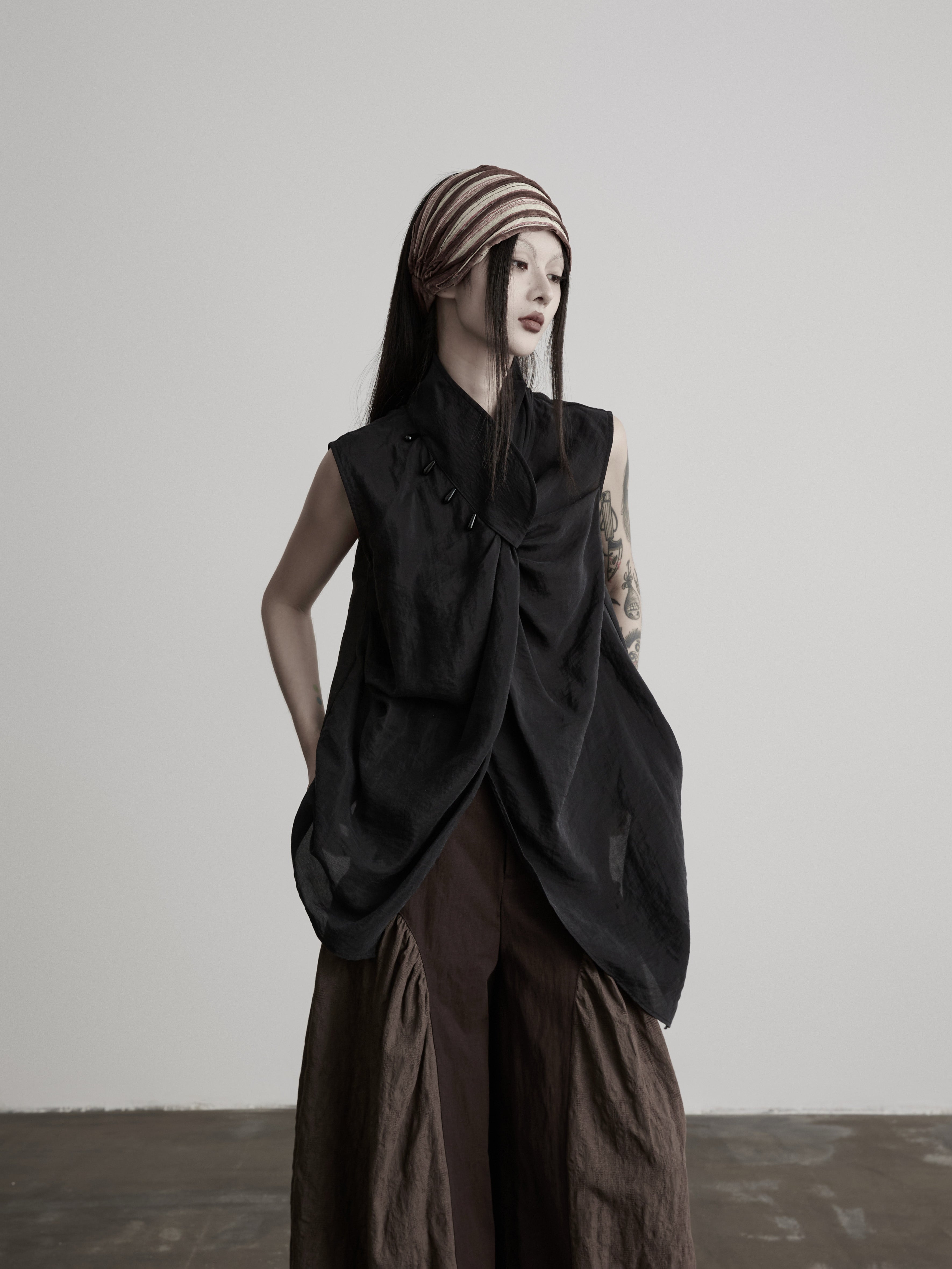 DOINDULGE Avant-Garde Asymmetric Draped Longline Vest